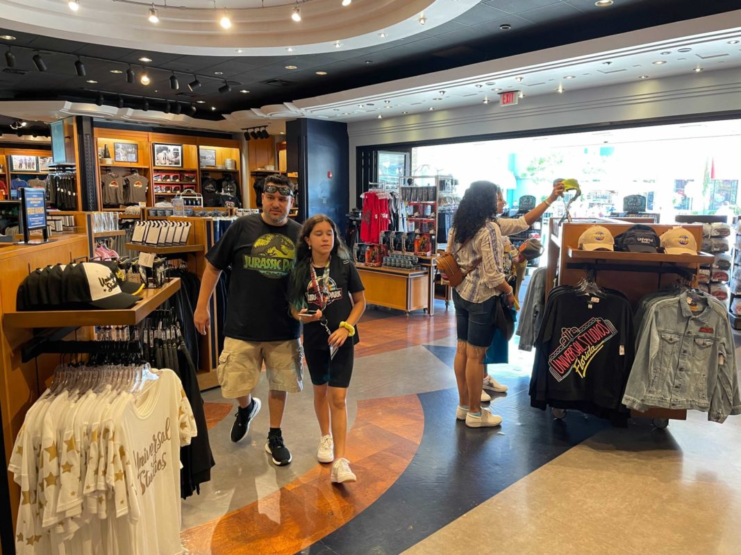 universal-orlando-no-indoor-masks-11-1560330