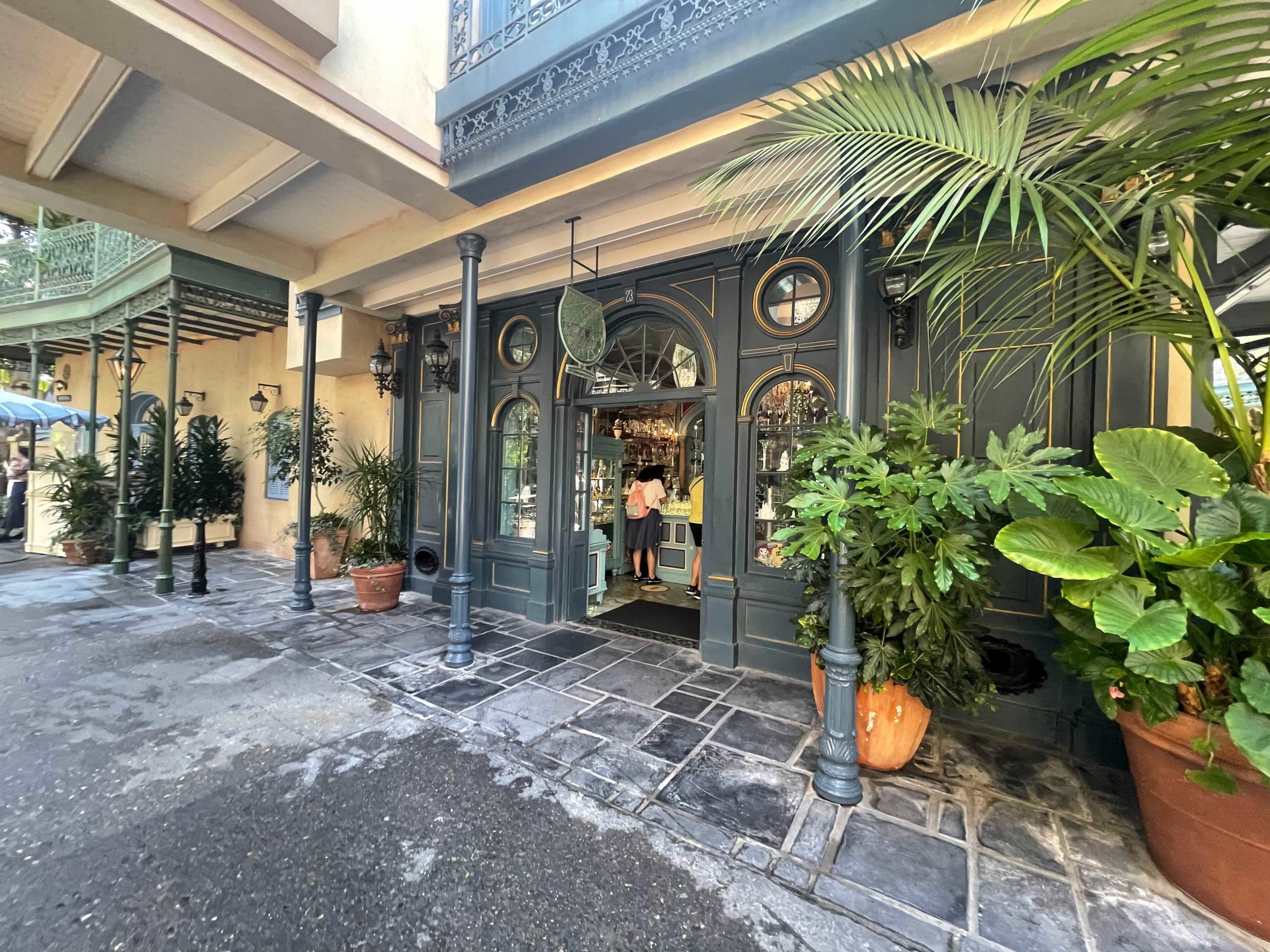 disneyland-park-cafe-orleans-1-7490112