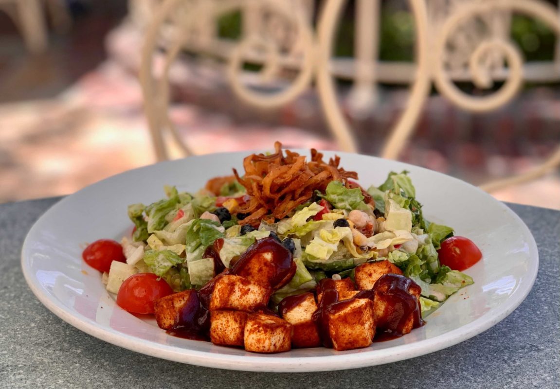 disneyland-river-belle-terrace-tofu-bbq-1-1631397