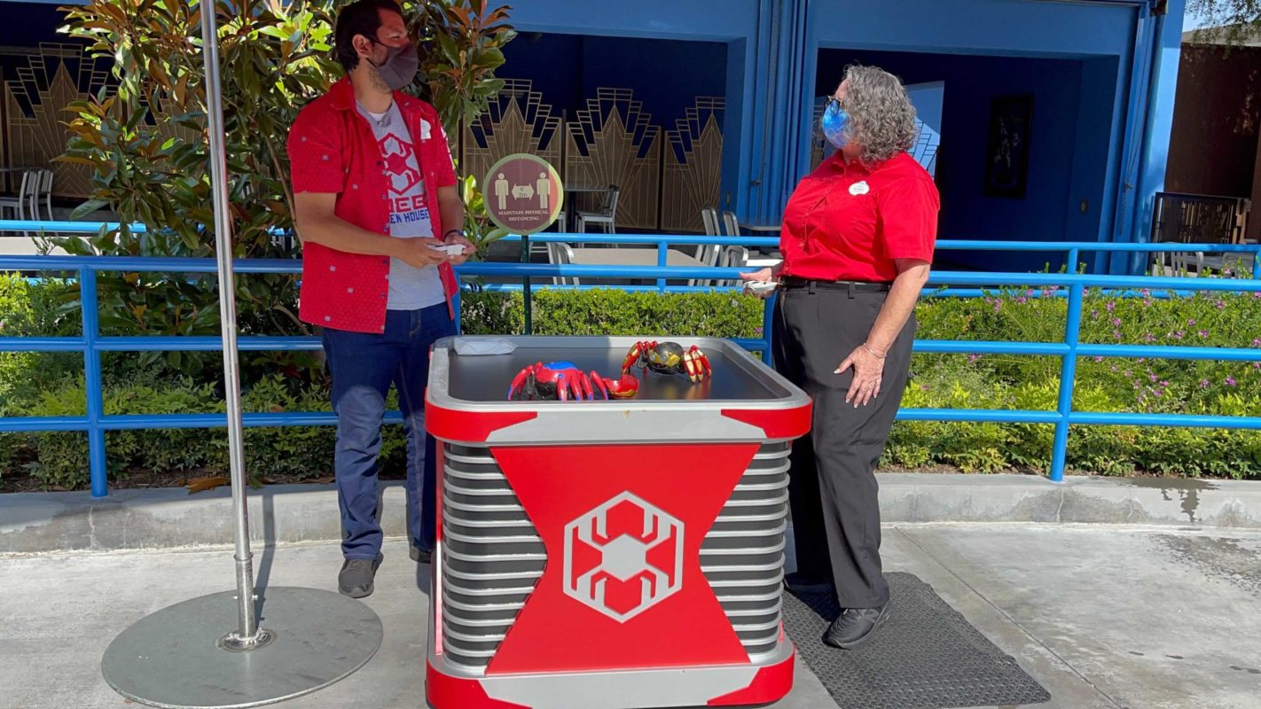 Studio Store Spider-Bots