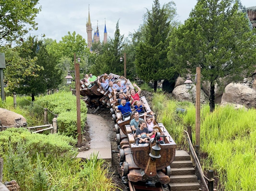 masks-no-longer-required-while-riding-attractions-magic-kingdom-06152021