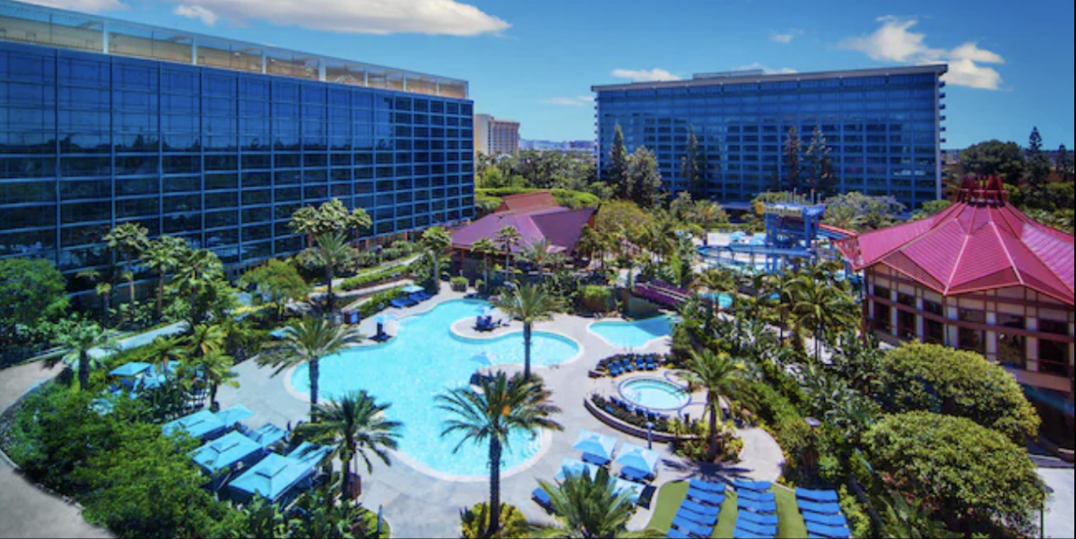 disneyland-hotel