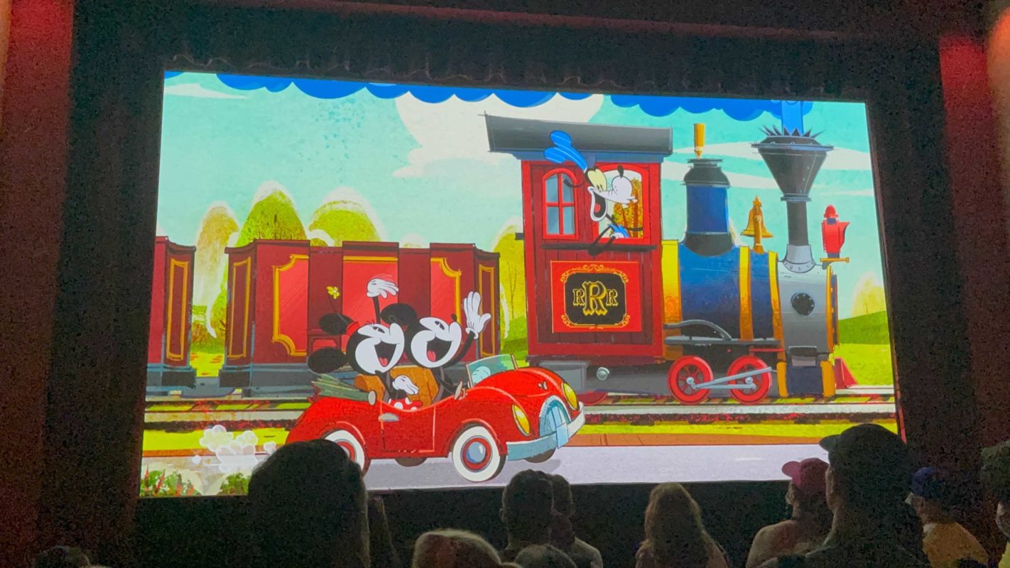 mickey-and-minnies-runaway-railway3-8907779