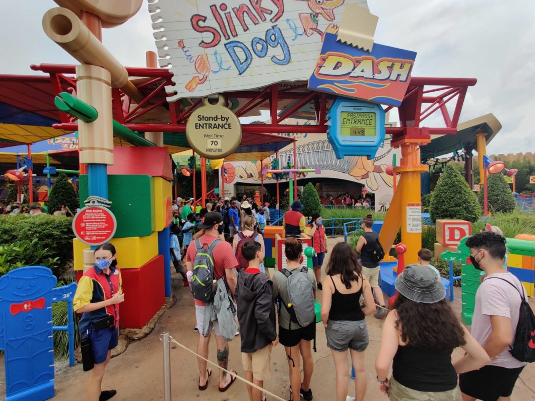 Extended queue markings have been removed for Slinky Dog Dash at Disney's Hollywood Studios