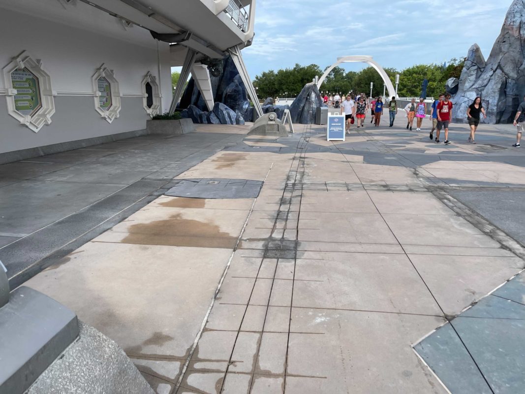 tomorrowland-pavement-7-2