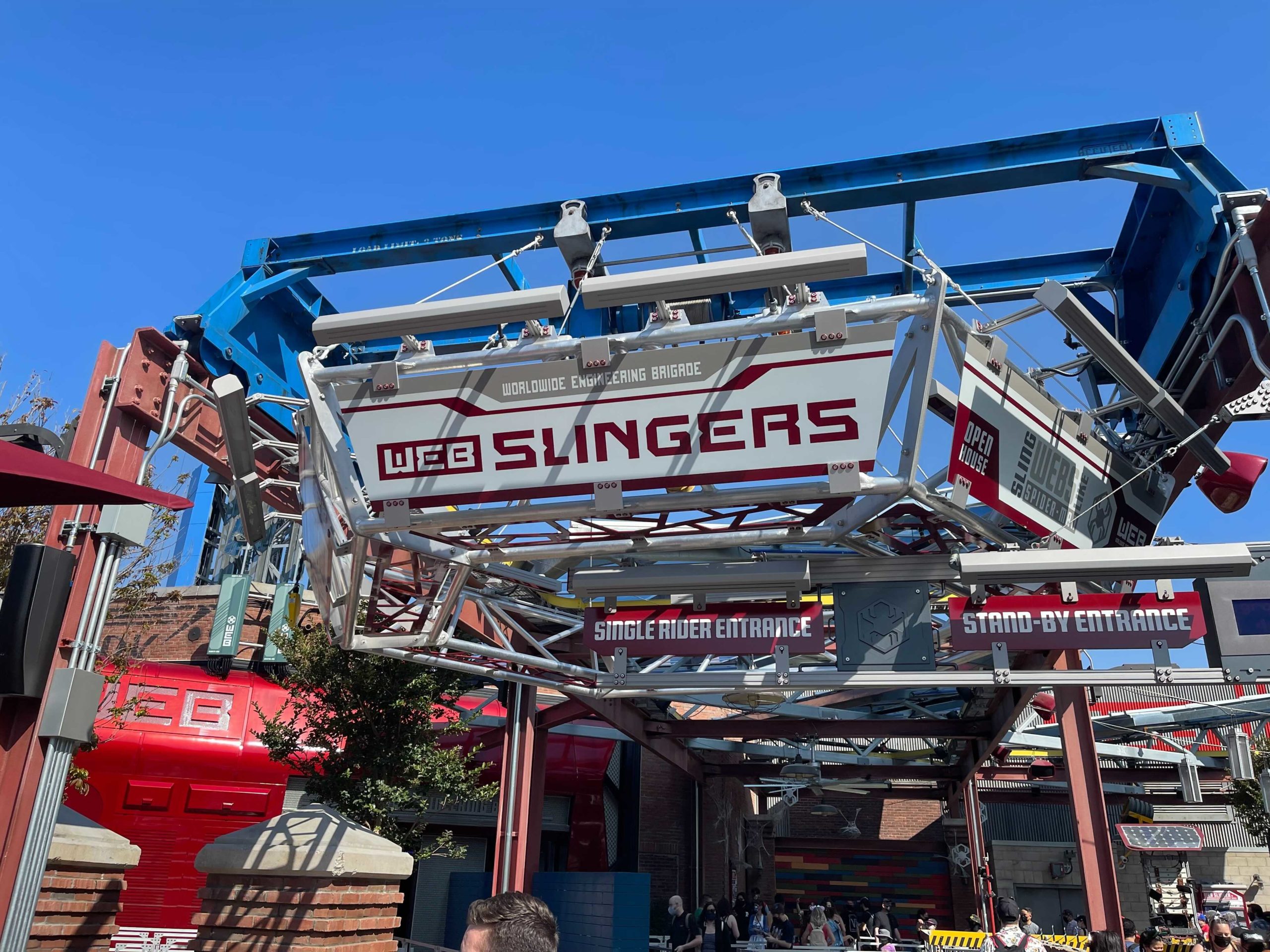 web-slingers-entrance-3