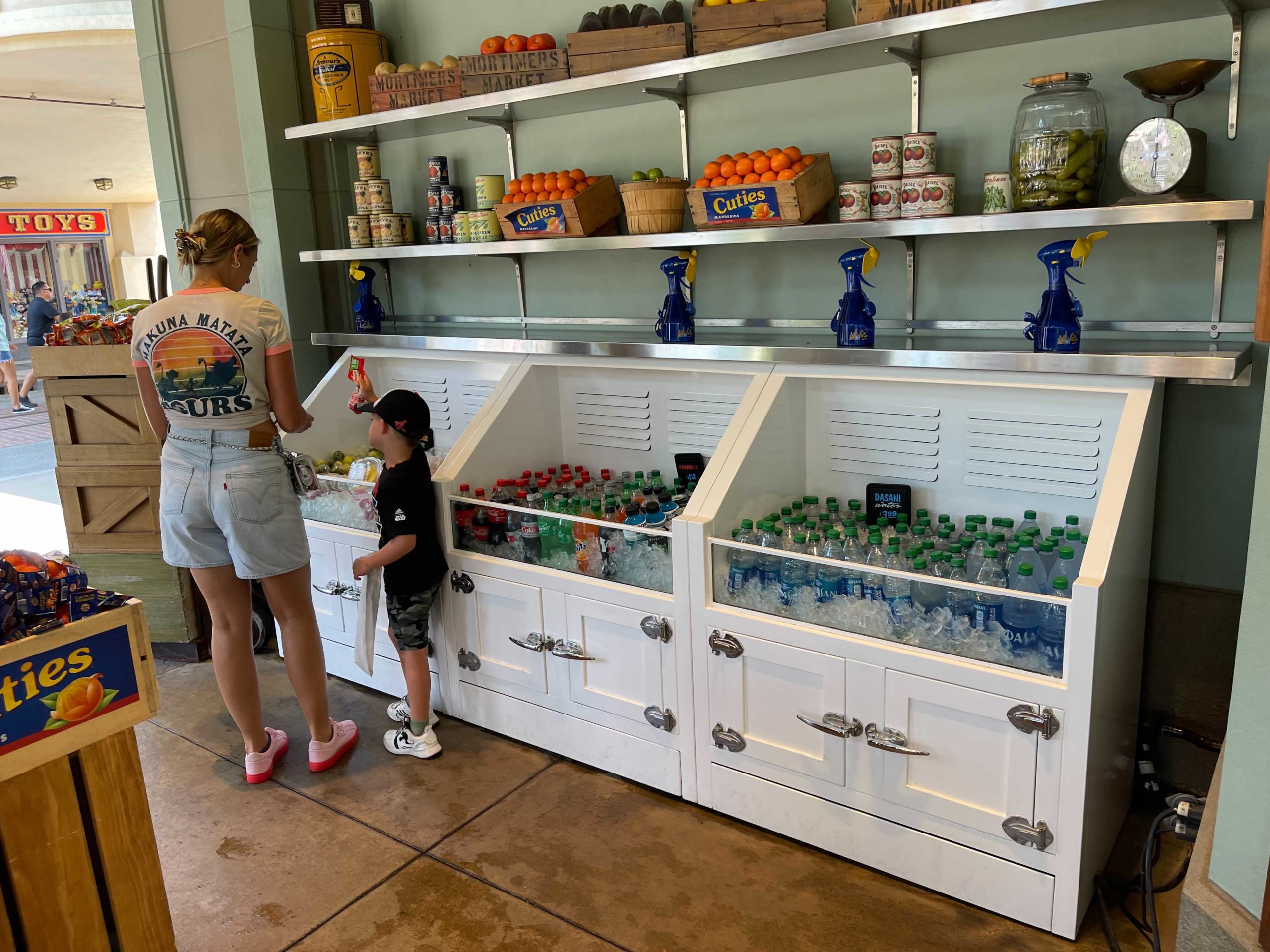 disney-california-adventure-mortimers-market-reopens-5-3384054