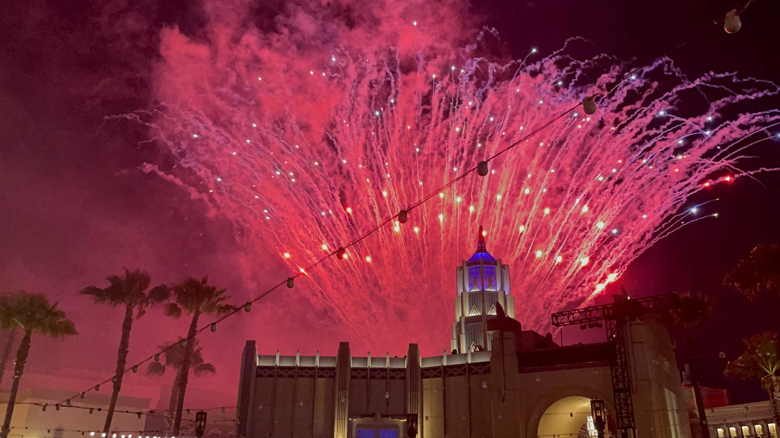 universal-studios-hollywood-fourth-of-july-fireworks-7