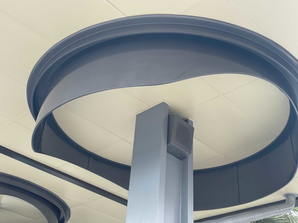 flos-v8-cafe-outdoor-seating-paint-refurbishment-reopen-7-5284989