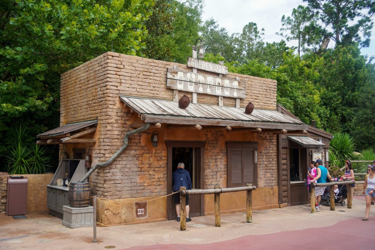 golden-oak-outpost-9488