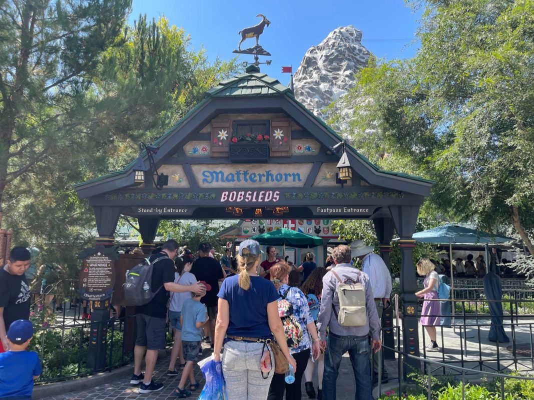matterhorn-bobsleds2-6769718