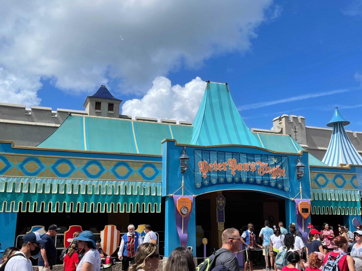 peter-pans-flight-flags-removed-4