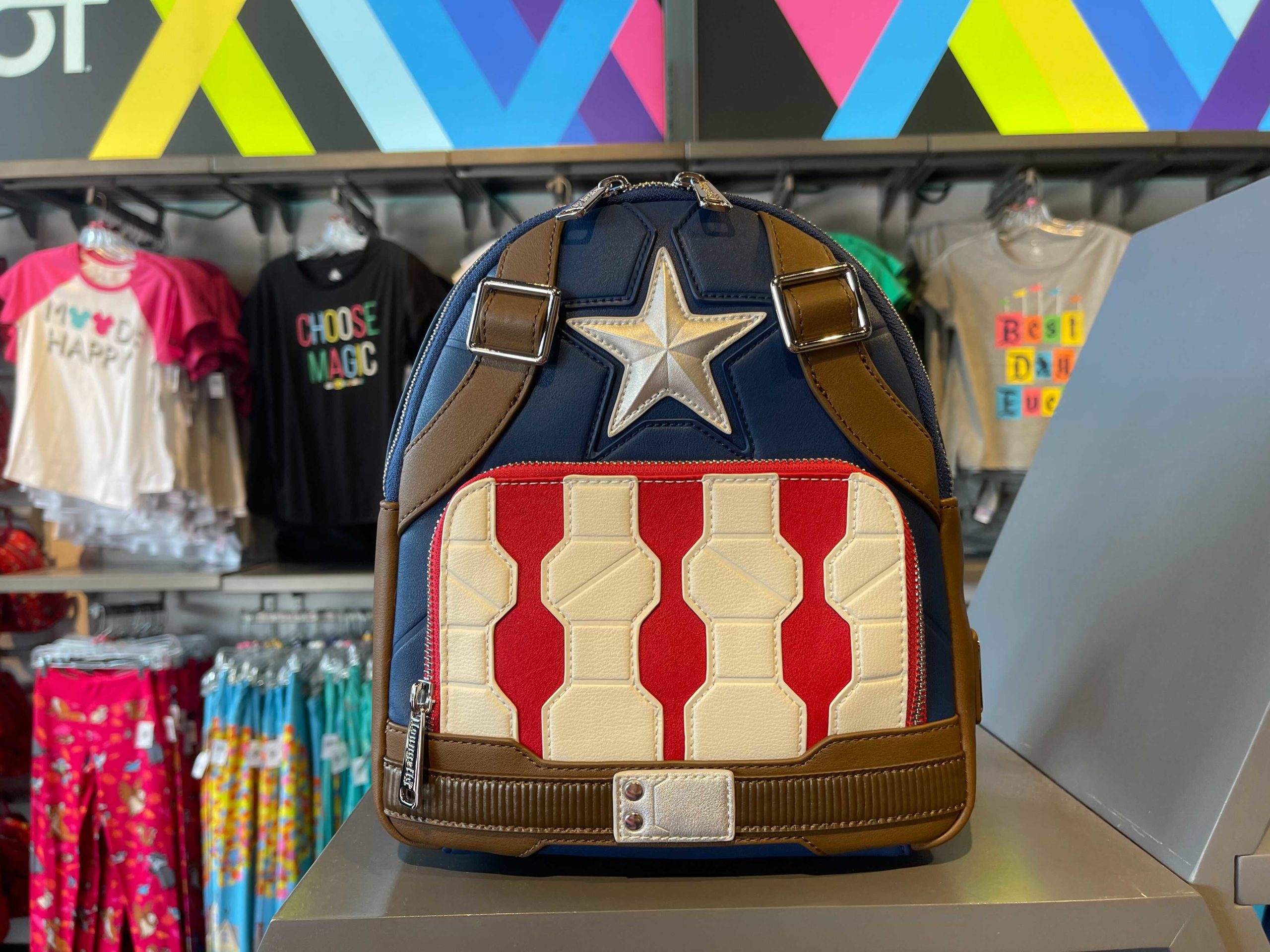captain-america-loungefly-backpack_05