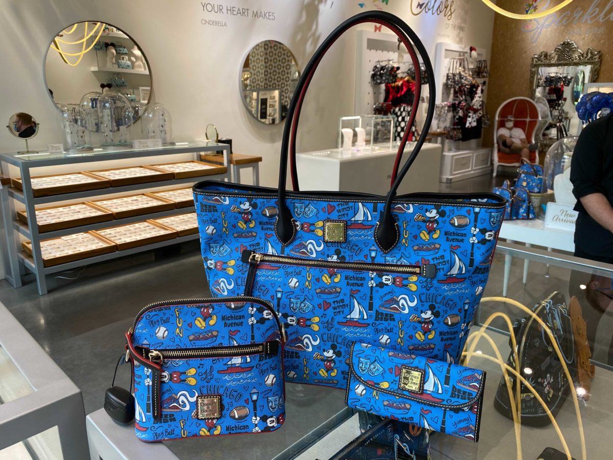 chicago-dooney-and-bourke_12