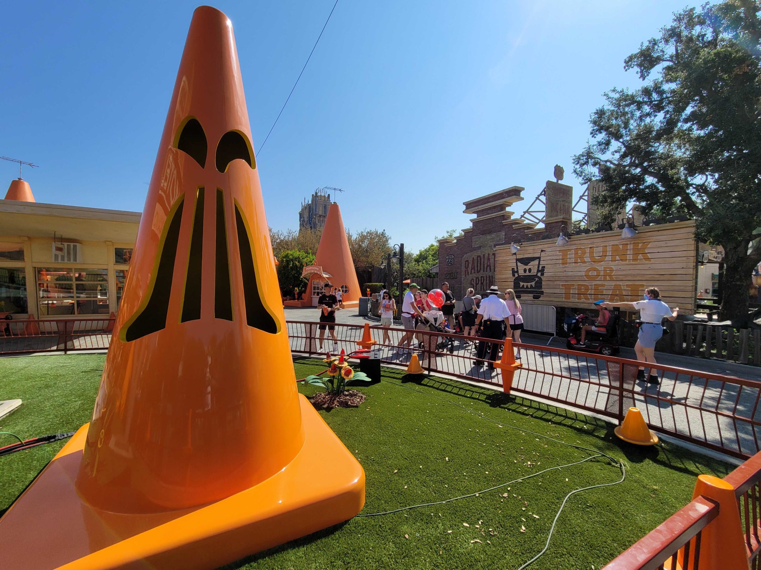 dca-cars-land-haul-o-ween-9-8890744