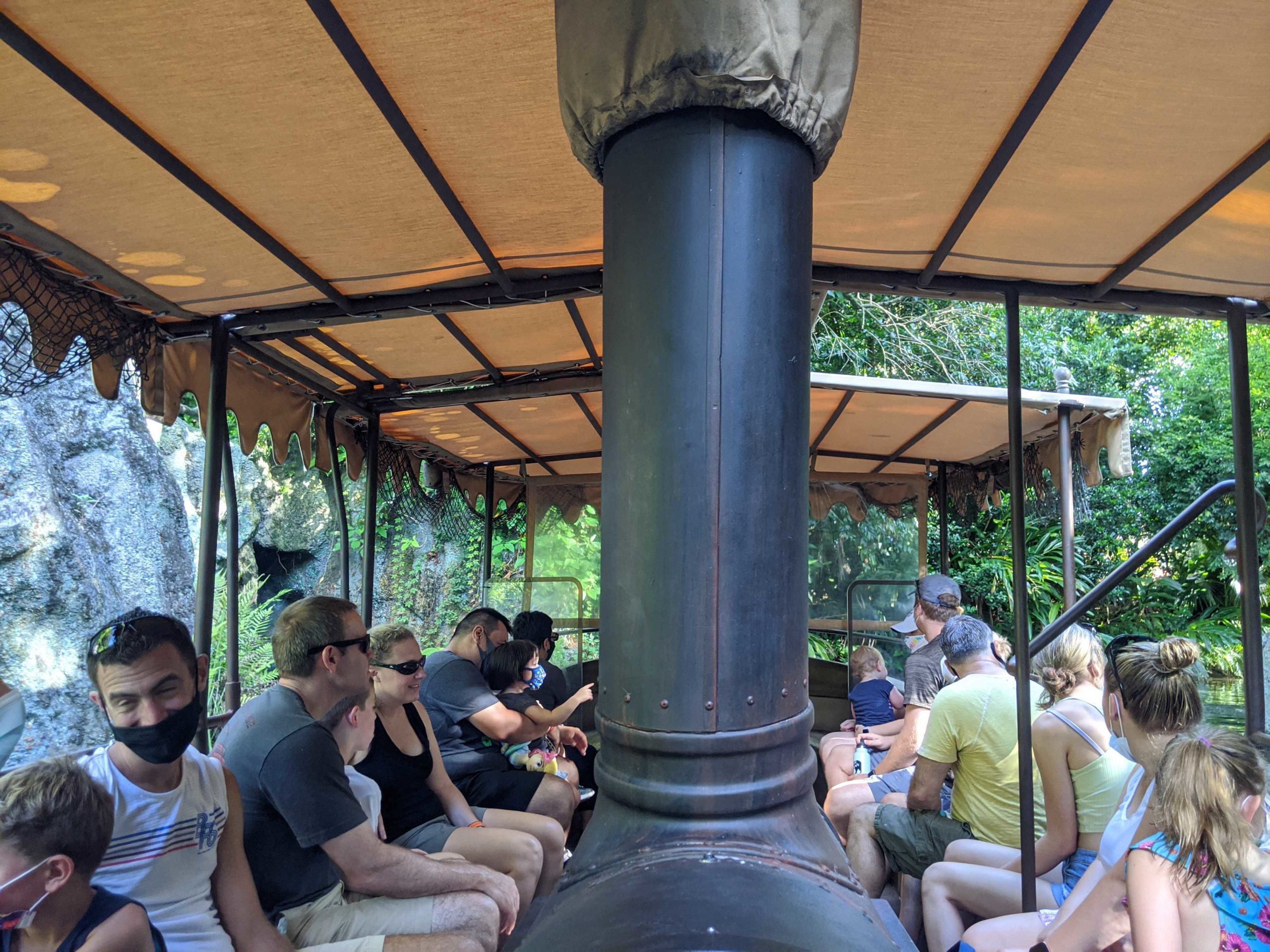 masklessguestsjunglecruisemagiccarp_11