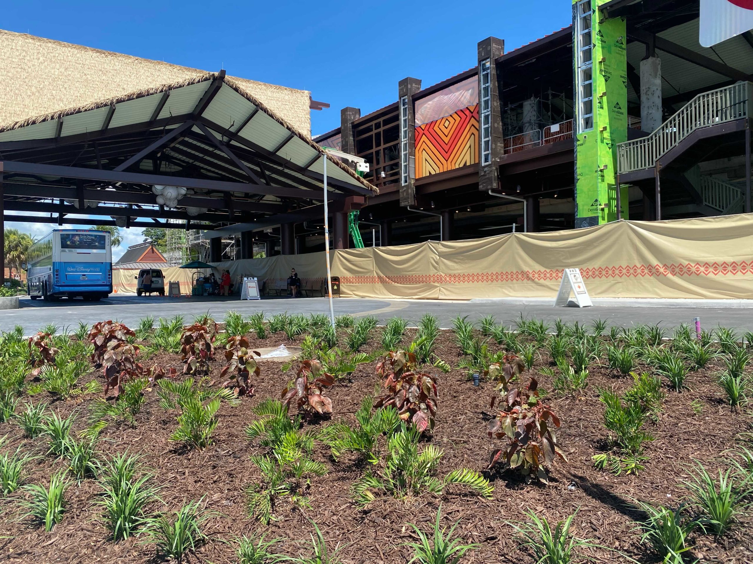 polymonorailstationupdate_07