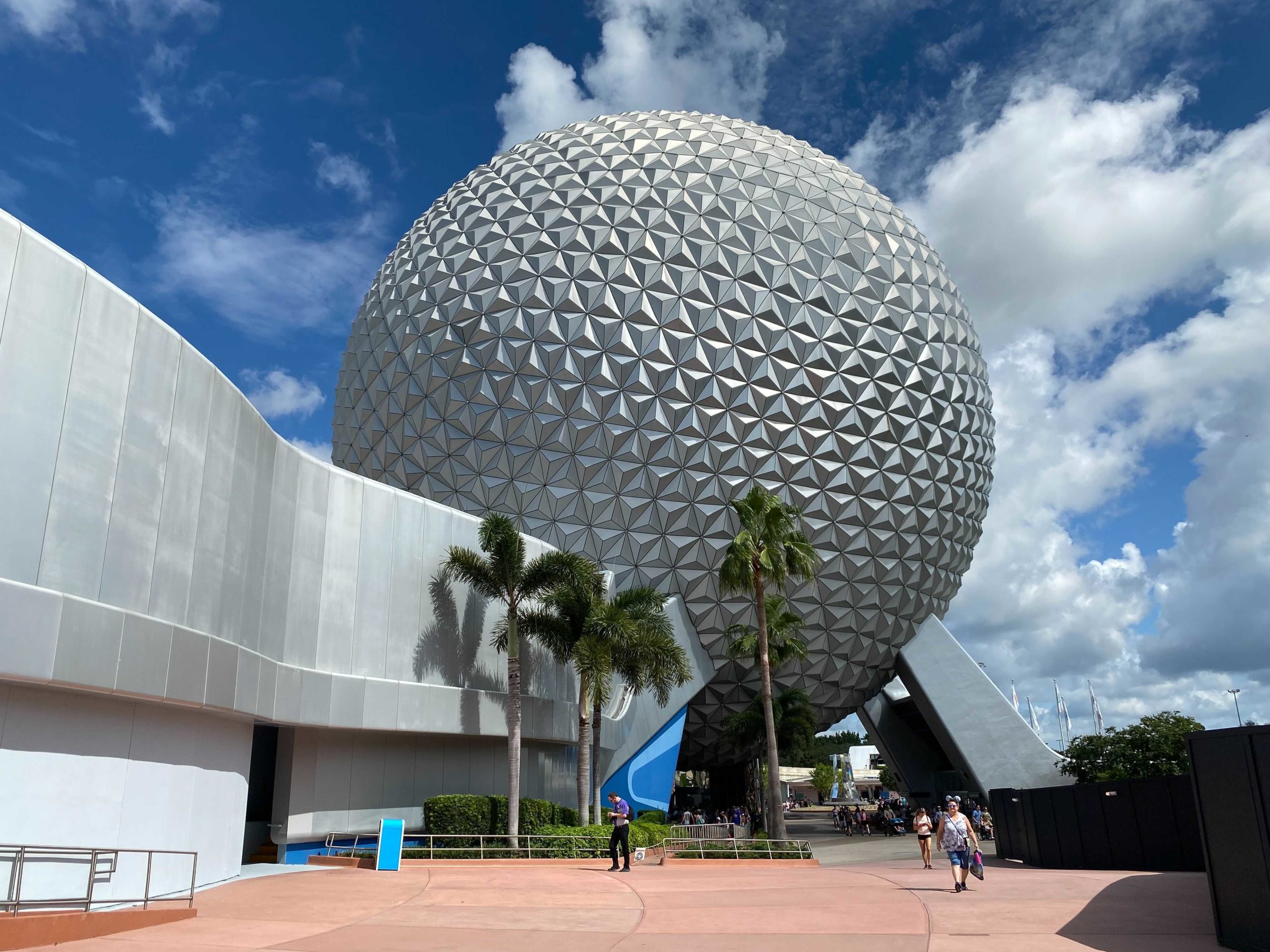 spaceship-earth-trees-7