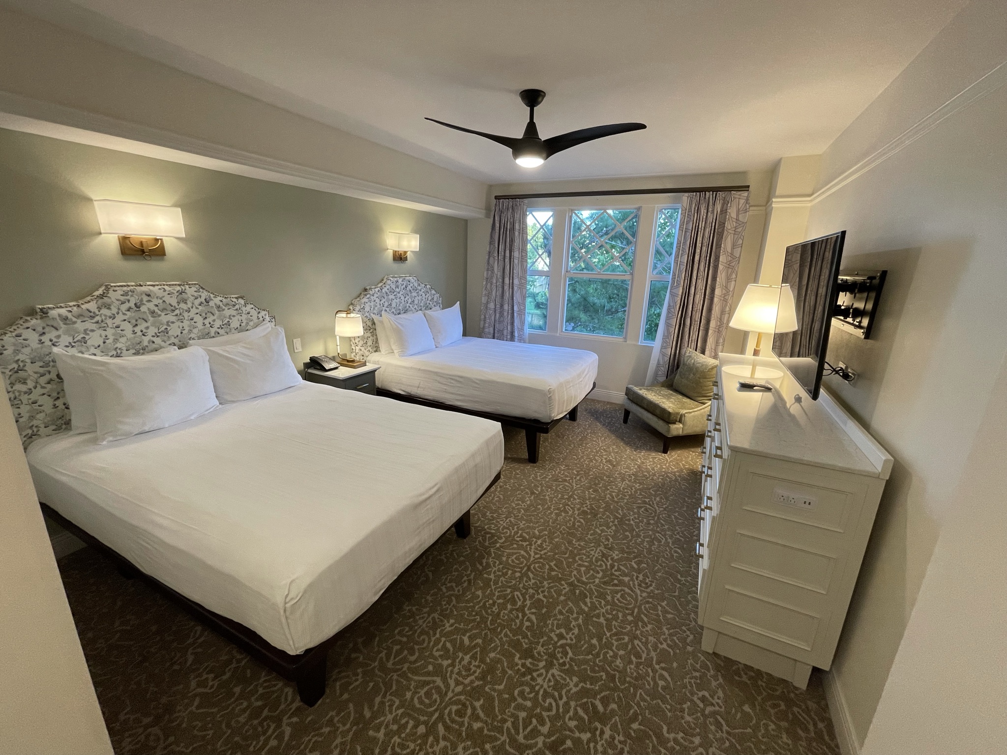 three-bedroom-grand-villa-disneys-saratoga-springs-resort-spa-129-8105285