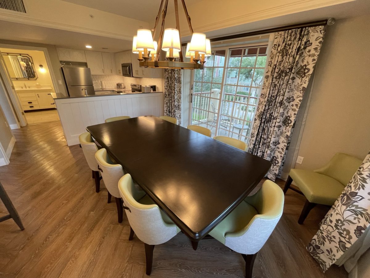 three-bedroom-grand-villa-disneys-saratoga-springs-resort-spa-57-5494752