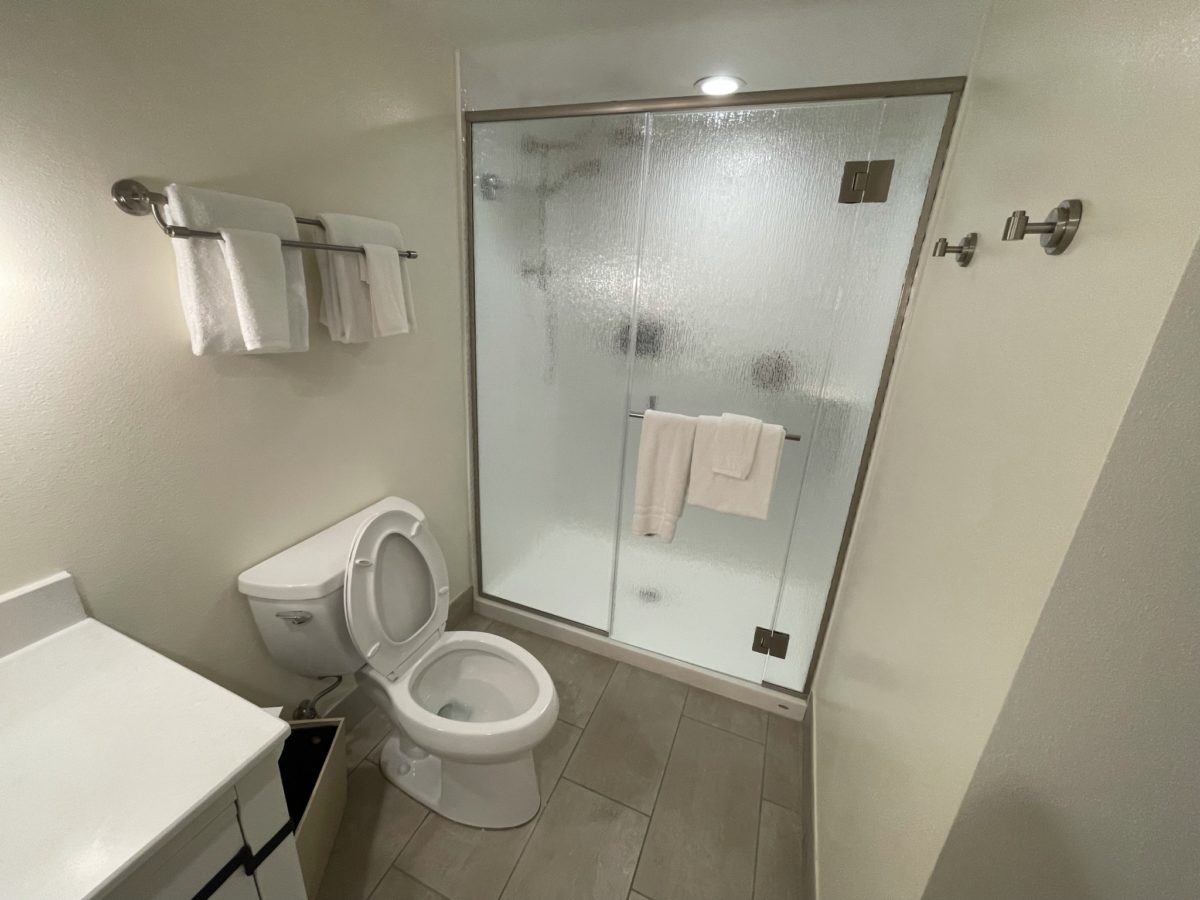 three-bedroom-grand-villa-disneys-saratoga-springs-resort-spa-79-5451727