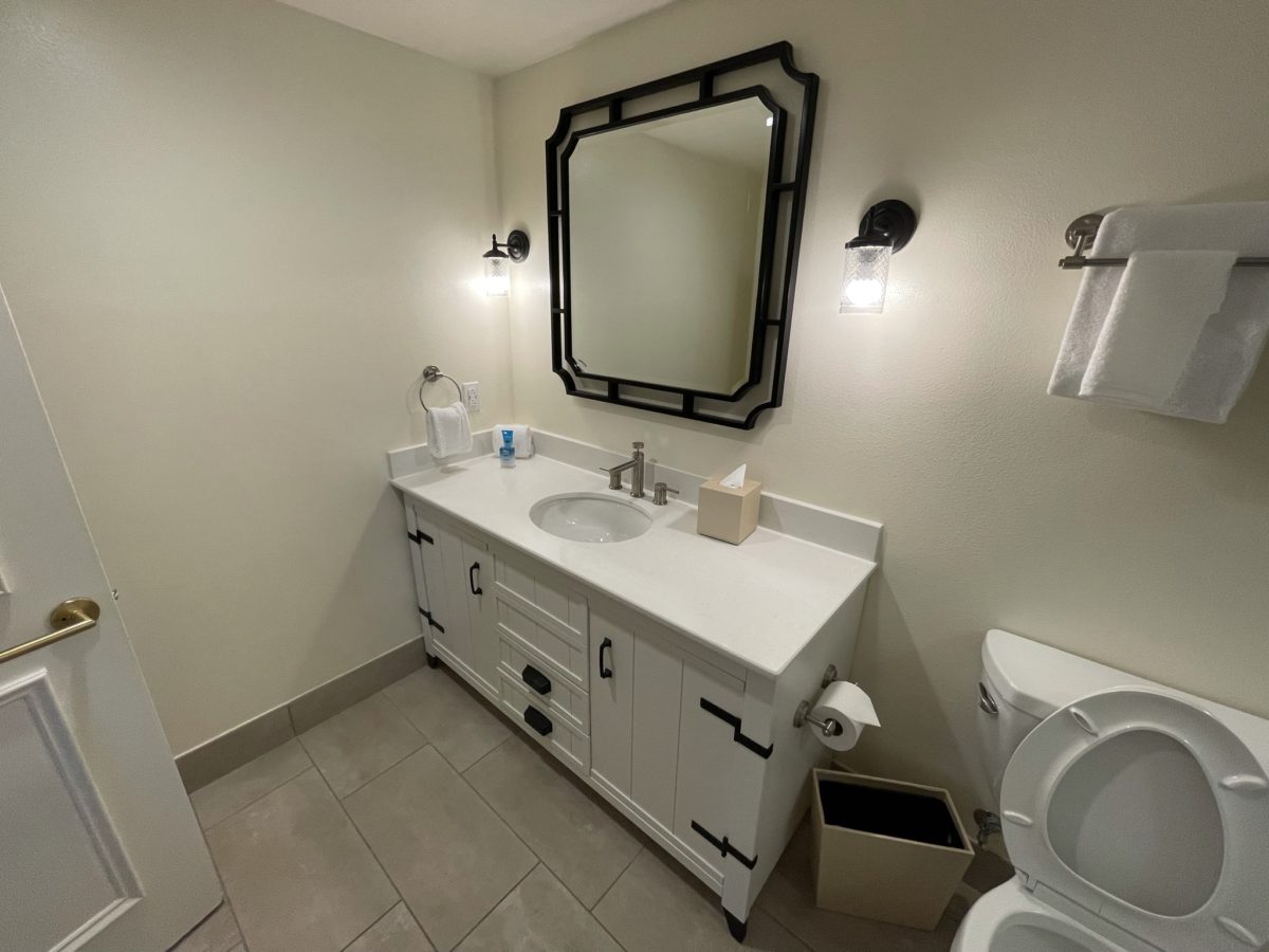 three-bedroom-grand-villa-disneys-saratoga-springs-resort-spa-82-4668027