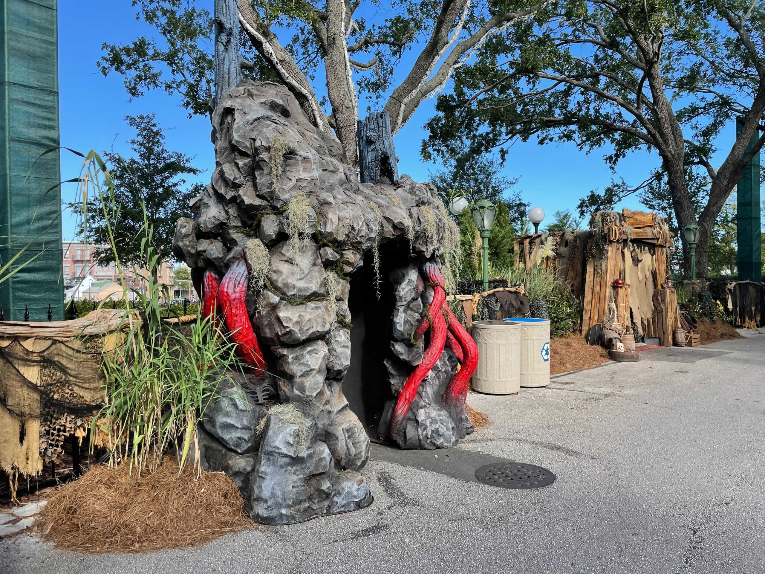 universal-orlando-hhn-30-gorewood-forest-updates-2-6789308