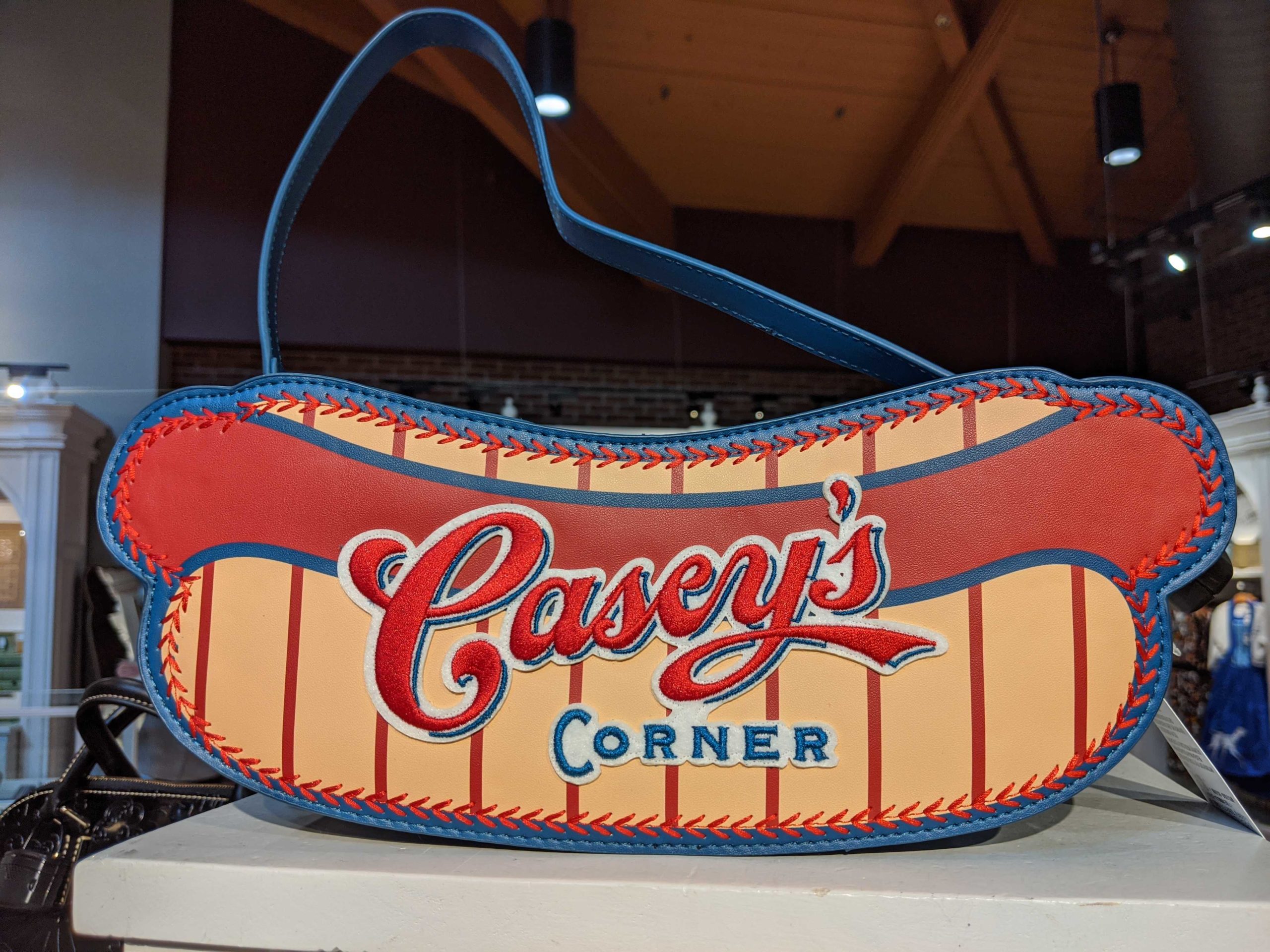 caseys-corner-hot-dog-handbag-22