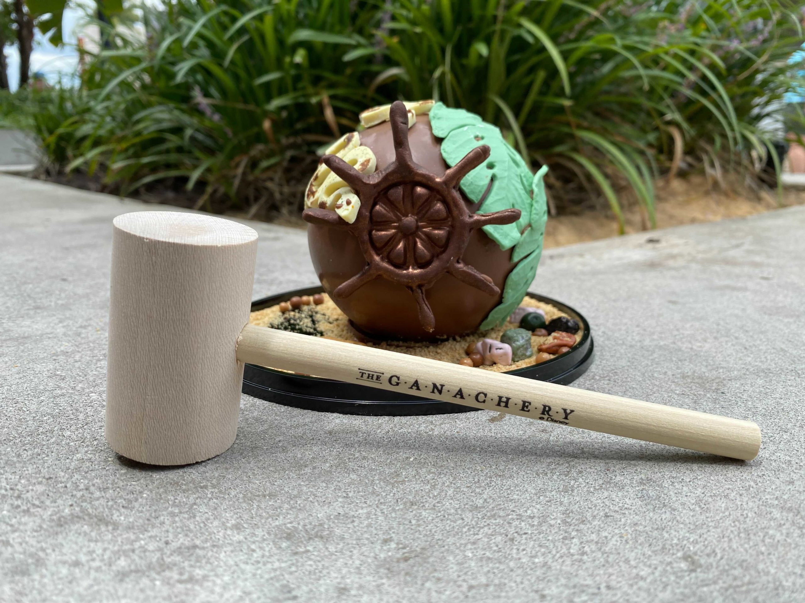 ganachery-the-adventurers-pinata-1-2