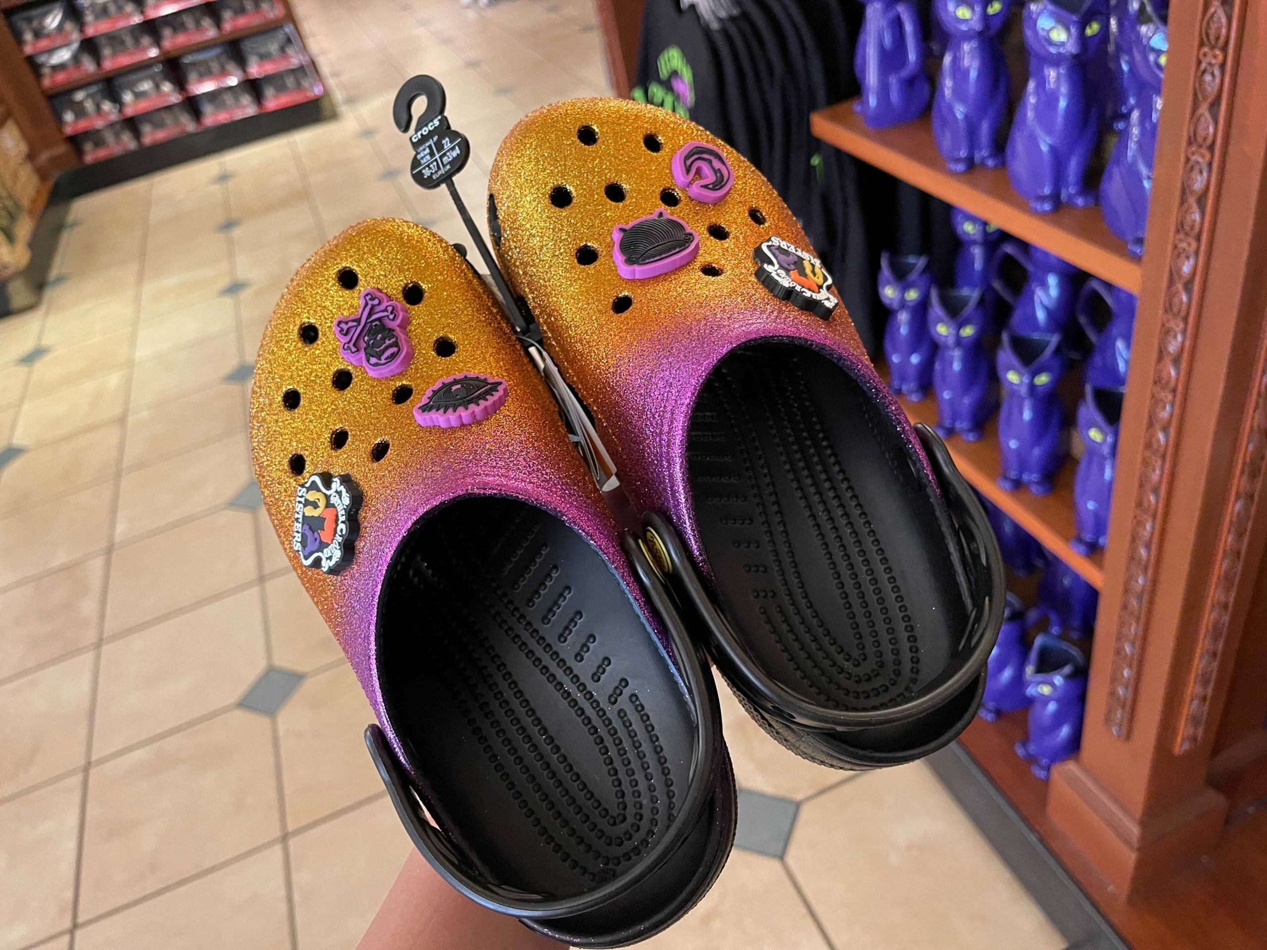 hocus-pocus-crocs-9