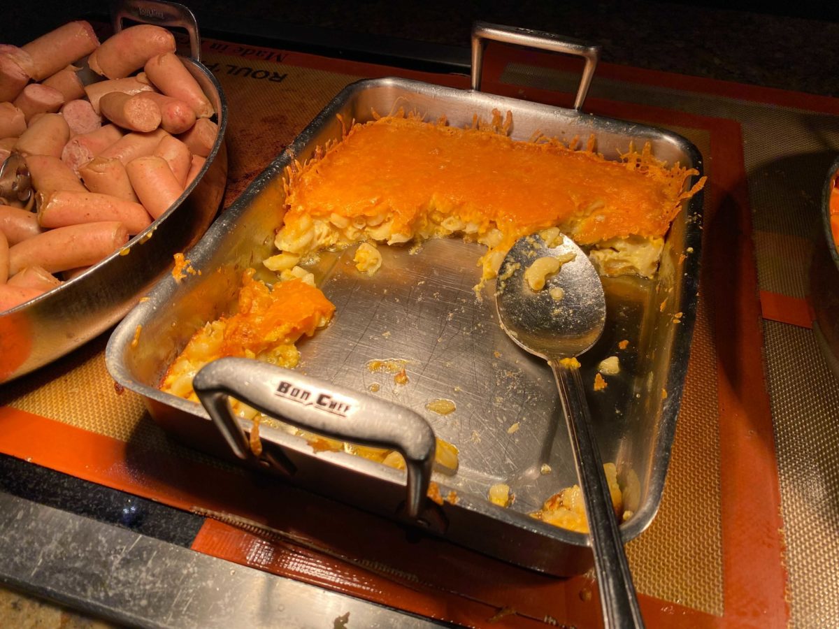 macaroni-and-cheese-biergarten-4489409