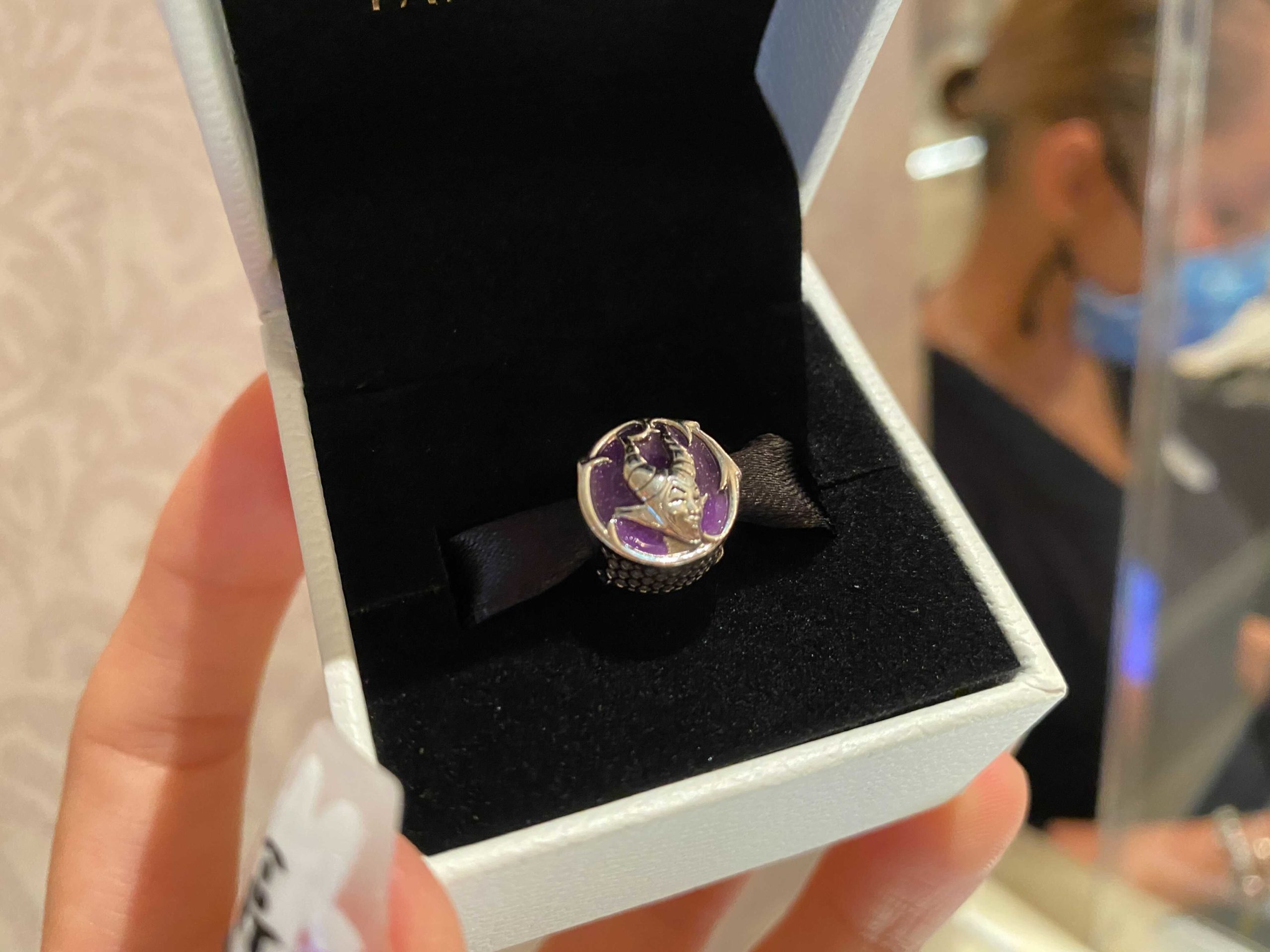 maleficent-pandora-charm-0