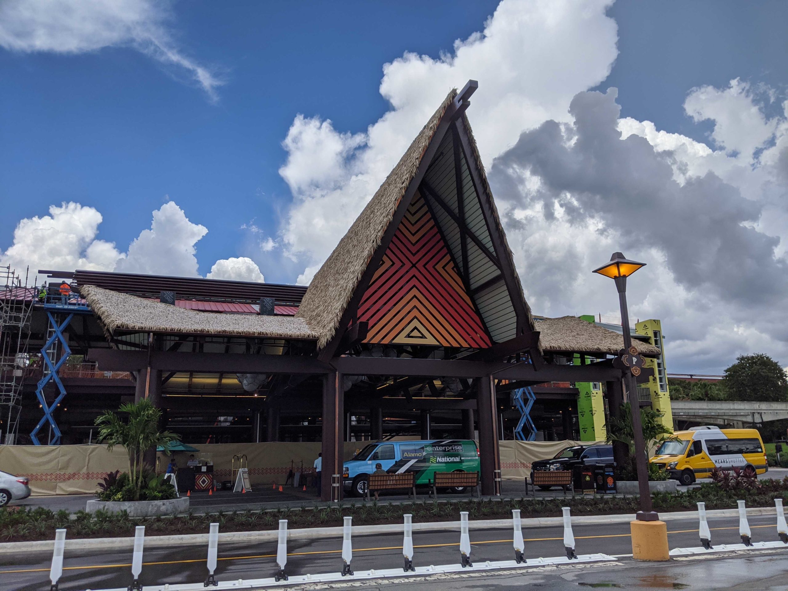 polynesian-construction-150050