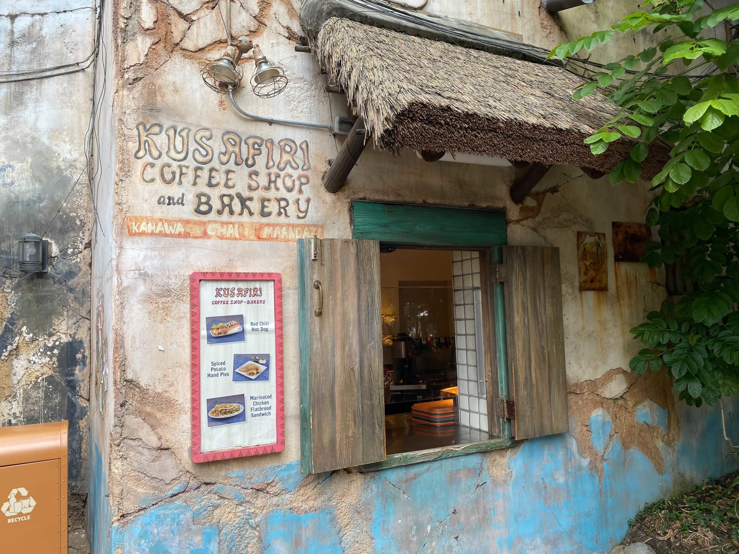 dak-kusafiri-coffee-shop-bakery-6-8217323