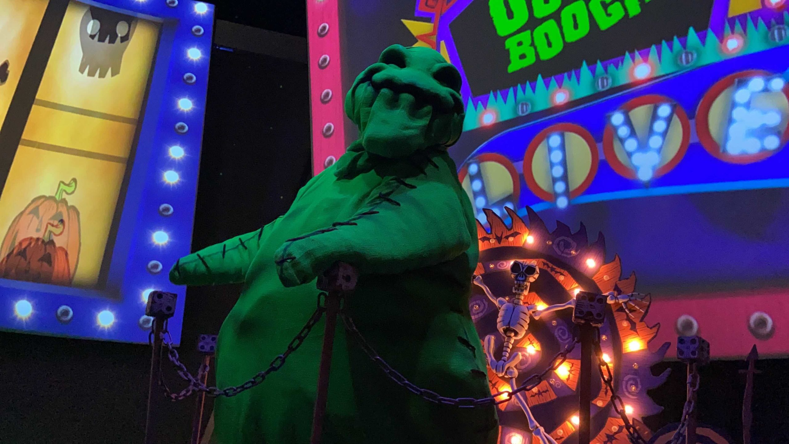 dca-oogie-boogie-bash-meet-and-greet-75-1406892