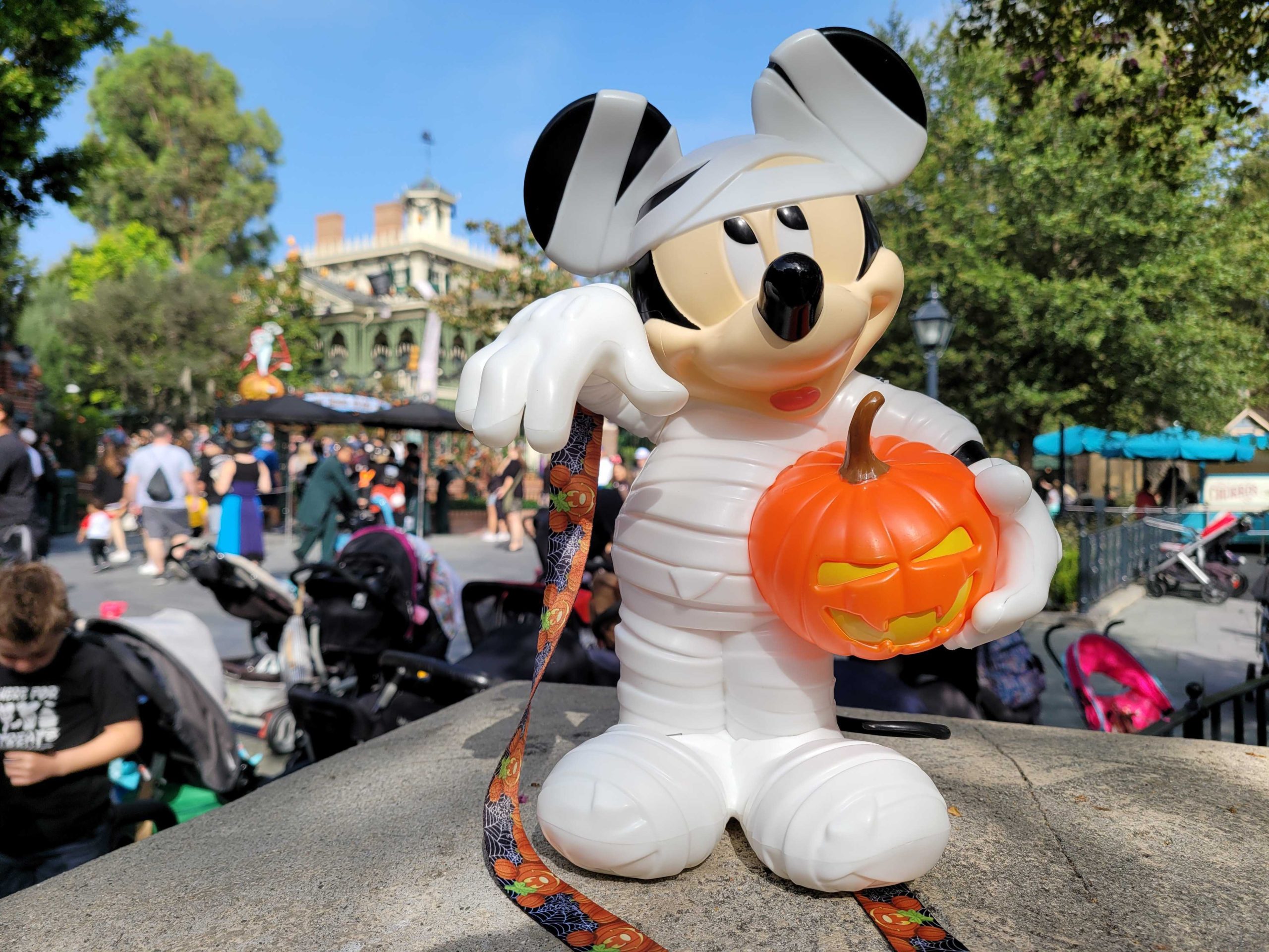 disneyland-halloween-popcorn-buckets-9-3-21-6