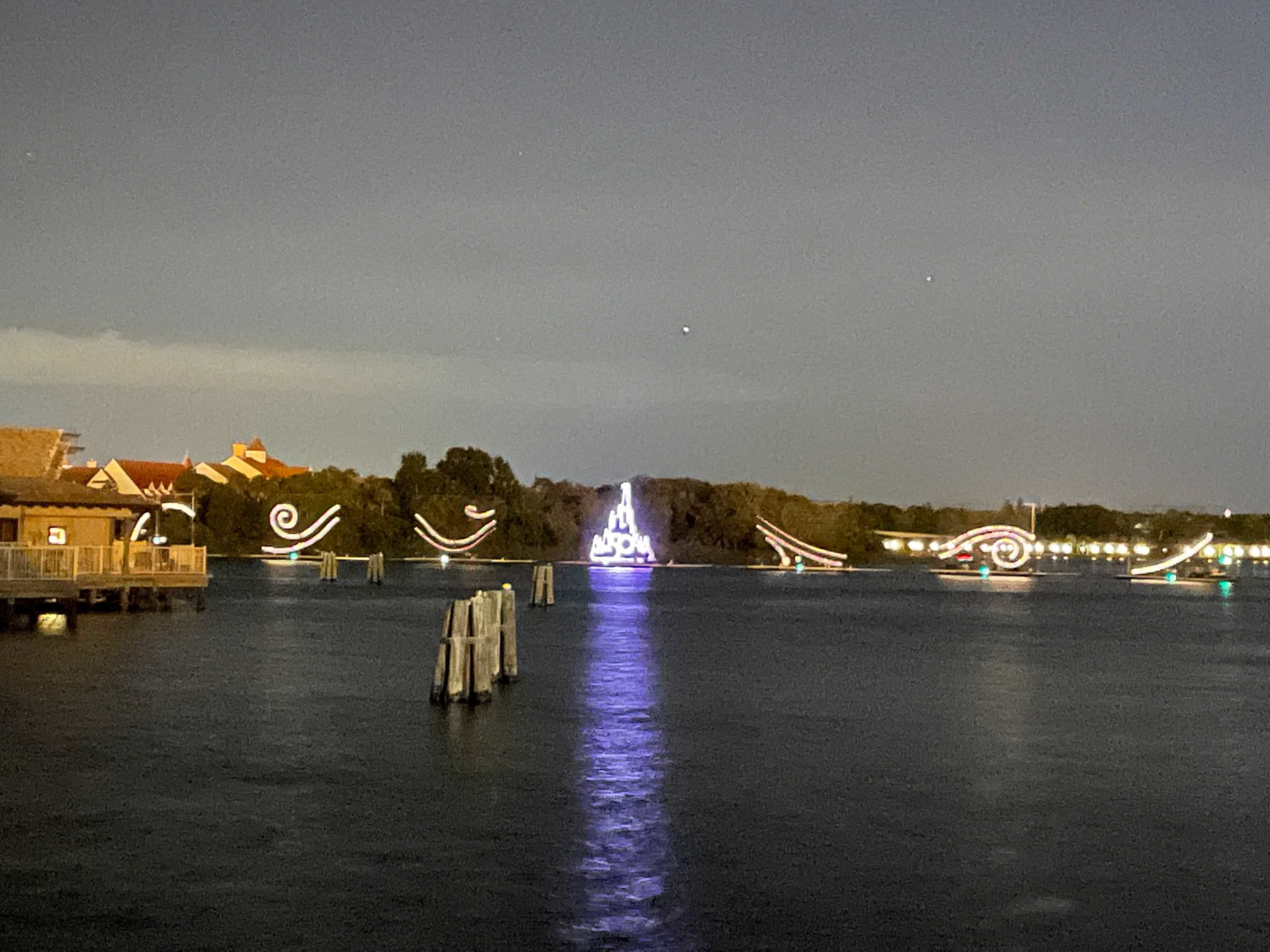 electrical-water-pageant-50th-cinderella-castle-float-3-5912345