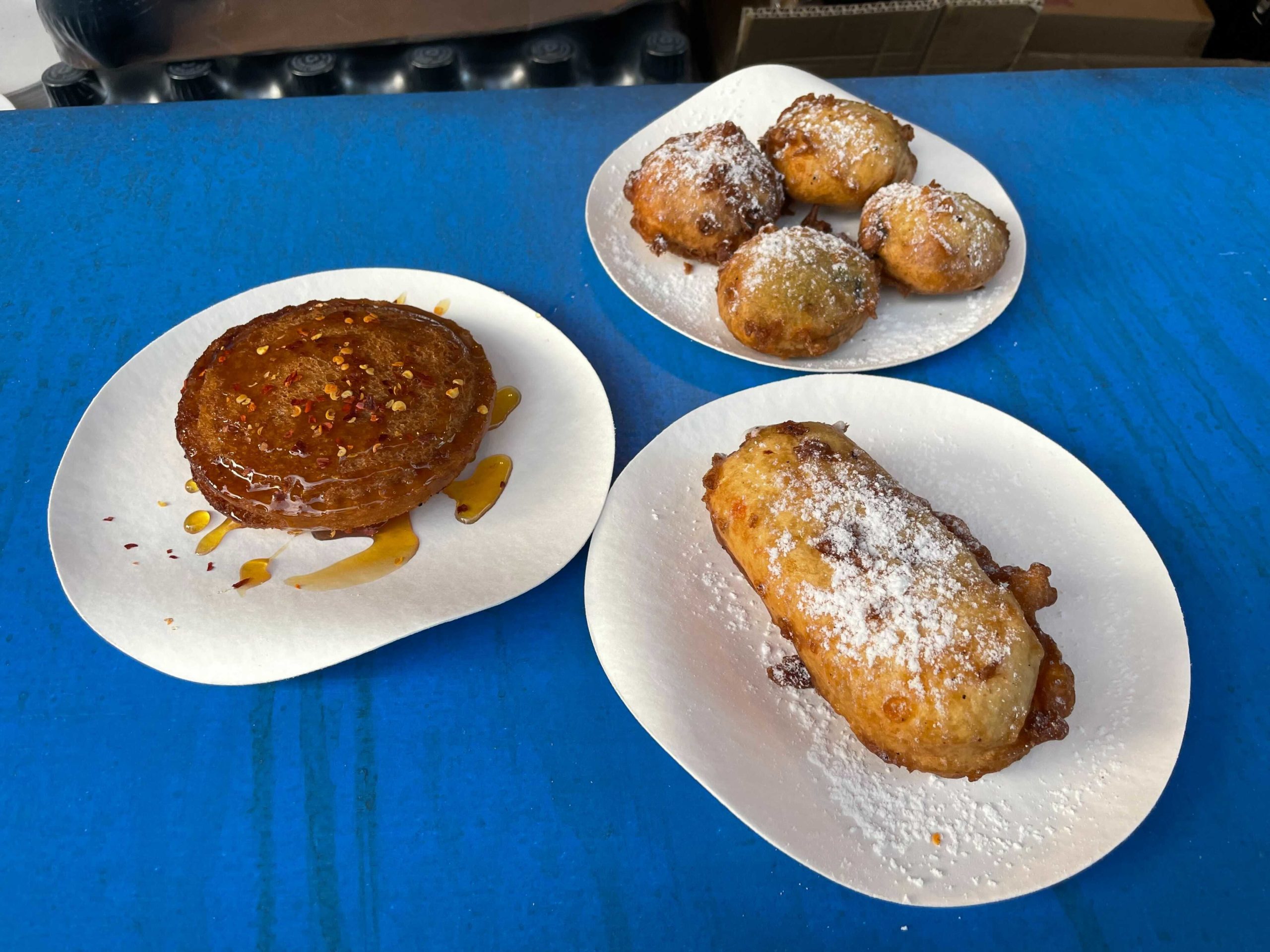 hhn-30-carnival-courtyard-food-booth-7-3027862