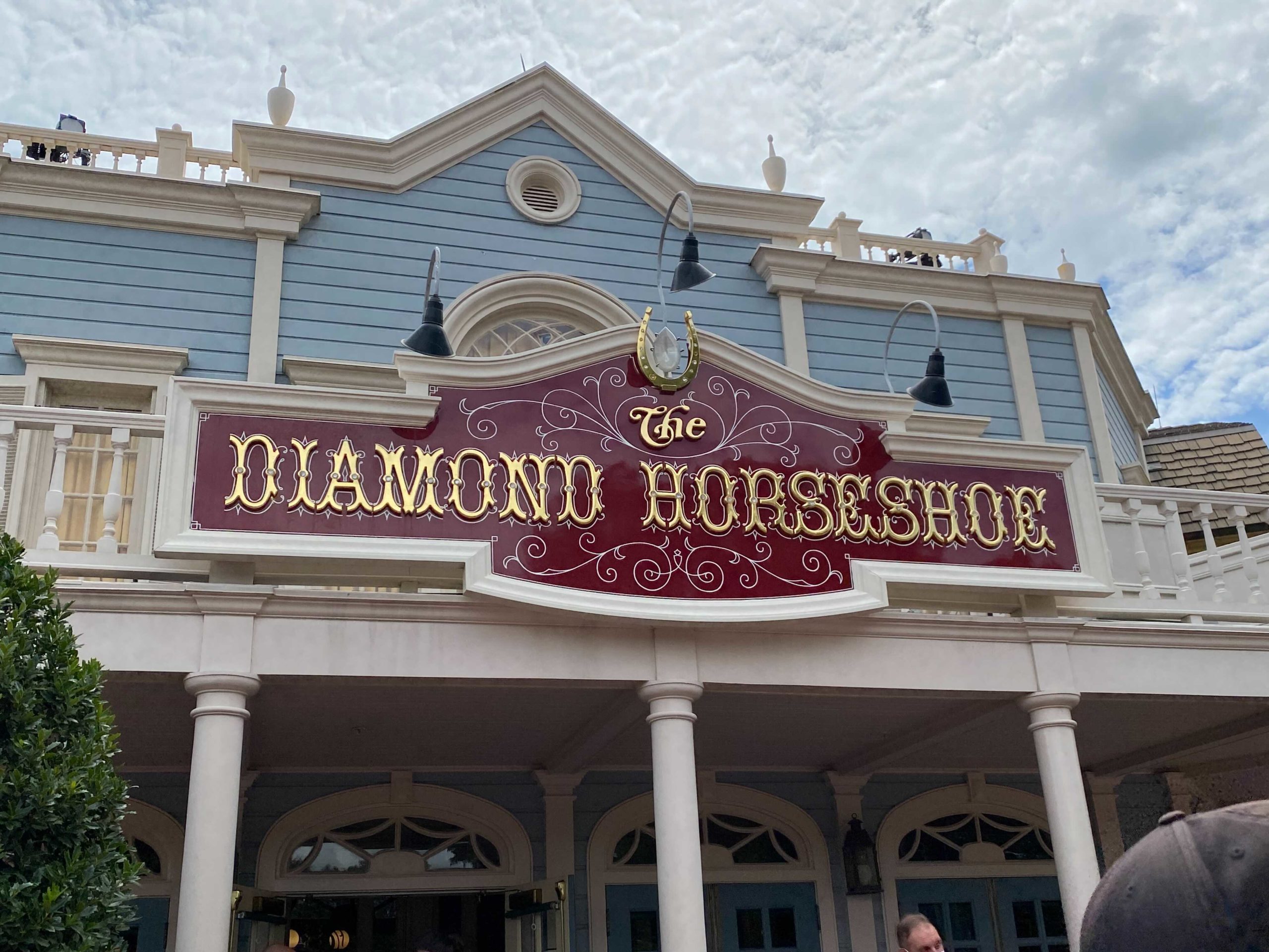 mk-diamond-horseshoe-reopens-2-1335442