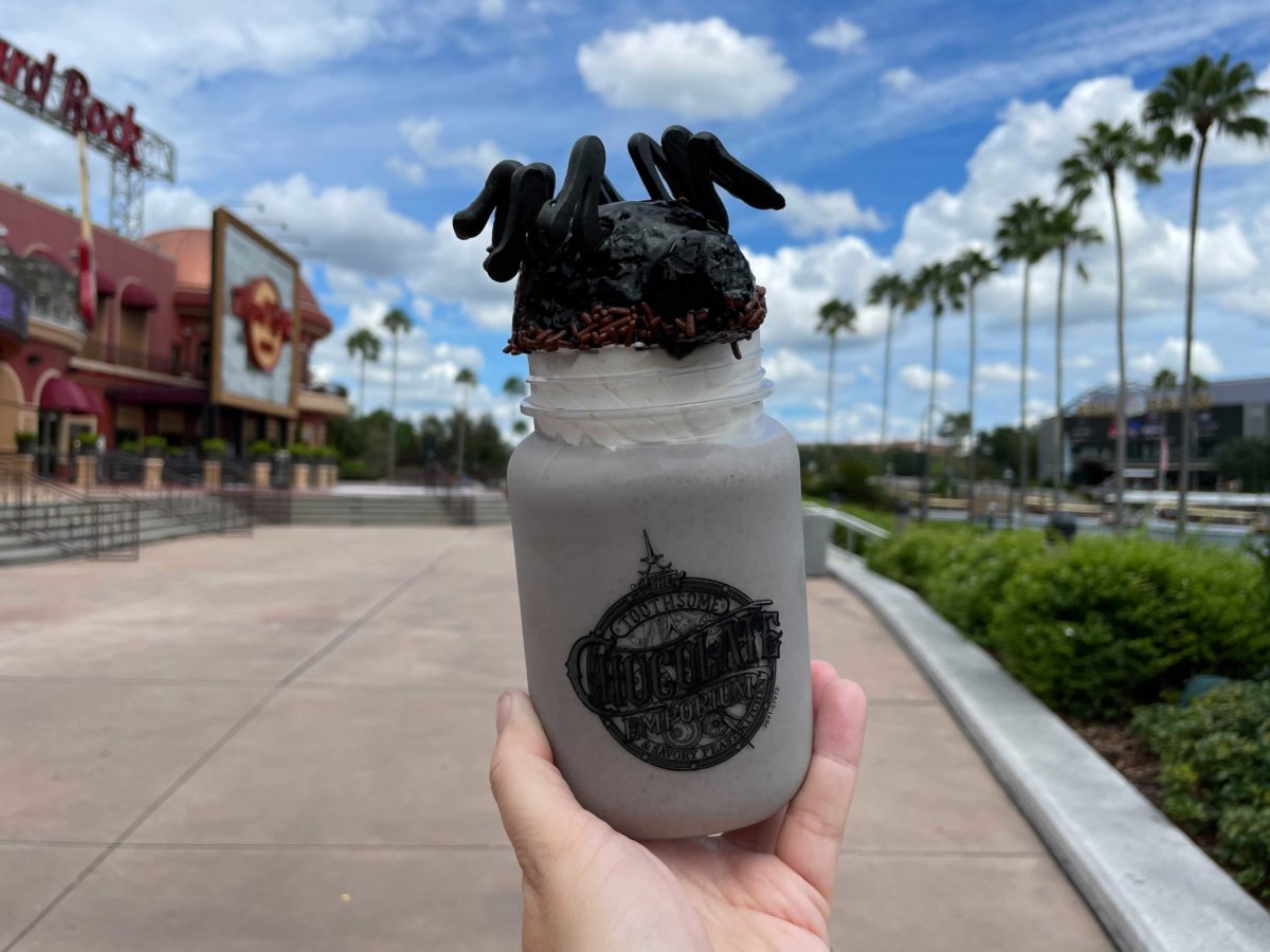 uor-toothsome-chocolate-emporium-spider-shake-8-6437373