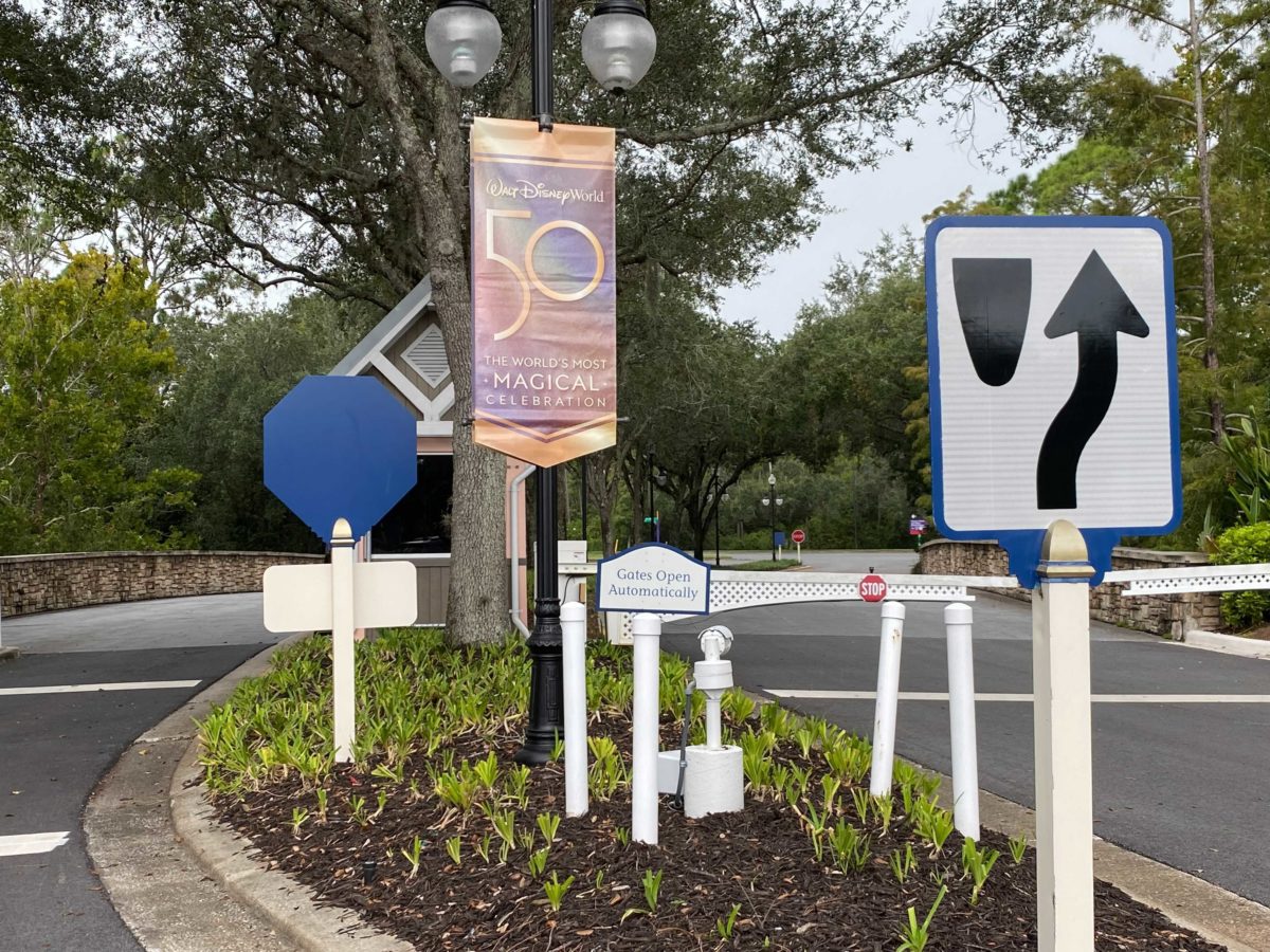 wdw-50th-banners-port-orleans-resort-5-1053627