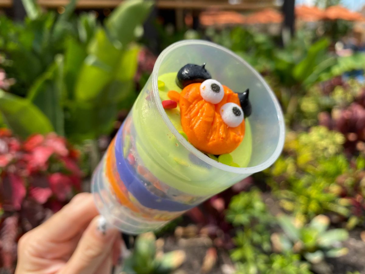 wdw-kona-cafe-halloween-mickey-push-pop-11-4579039