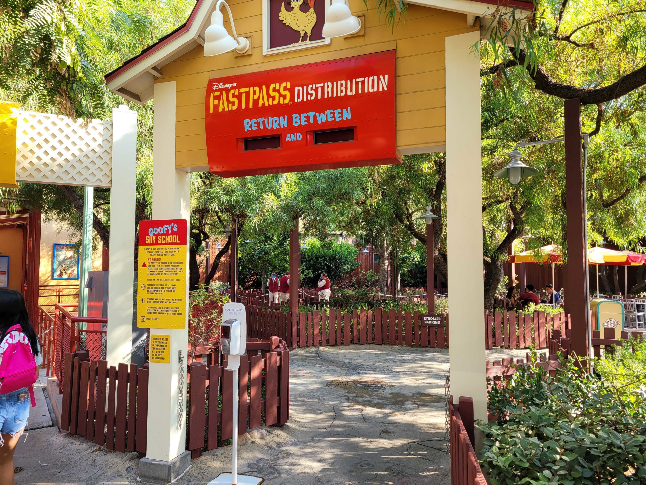 final-fastpass-machines-gone-094322