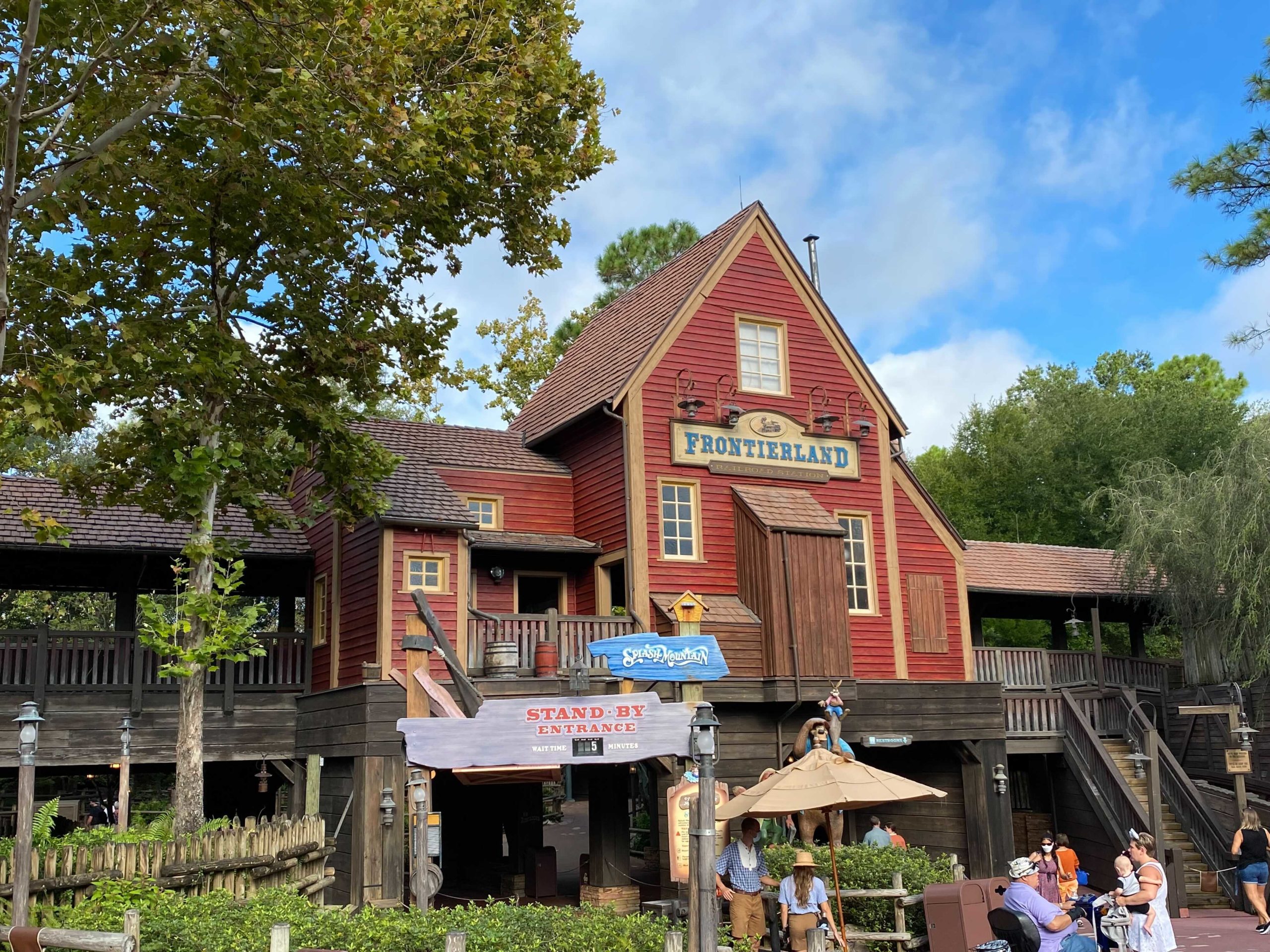frontierland-railroad-station-refurbishment-9-22-21-update-2-3073540