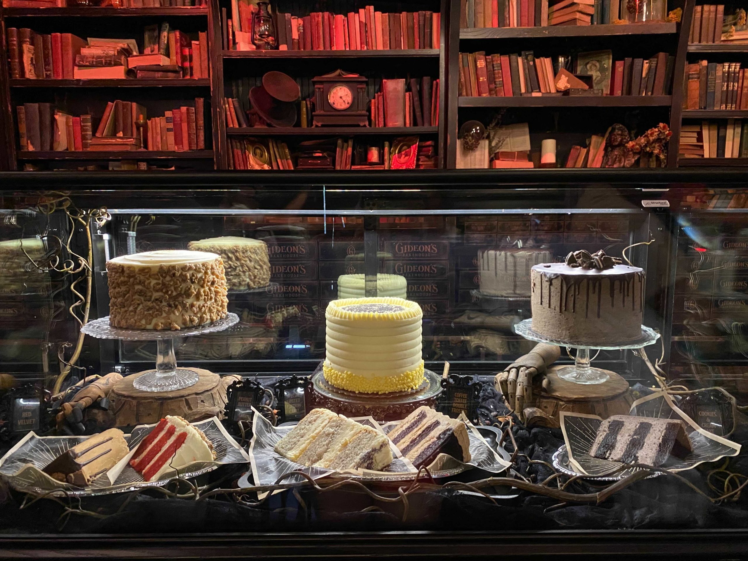 Gideon's Bakehouse cake case