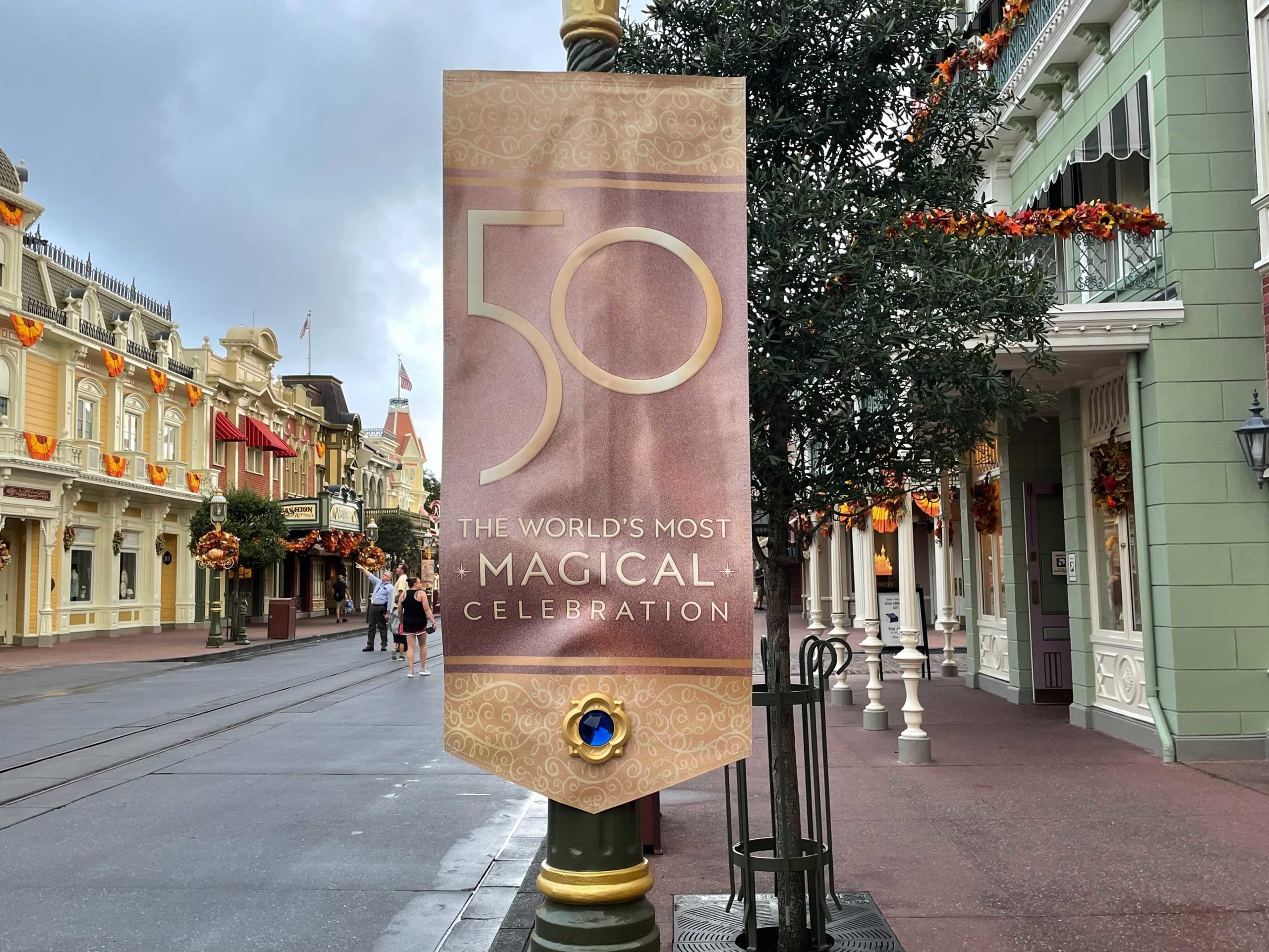 main-street-50th-banners-3