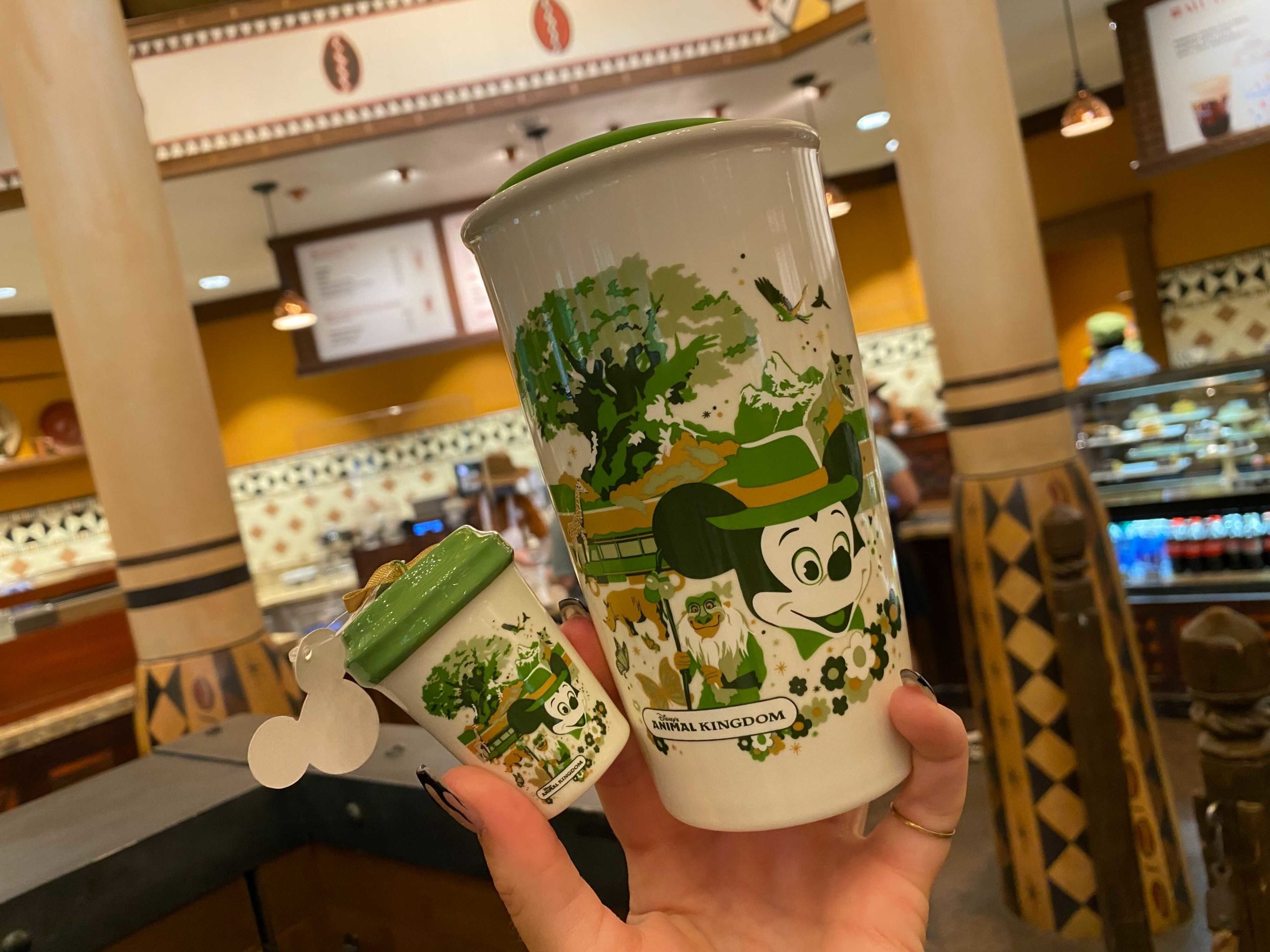 starbucks-animal-kingdom-ornament-4