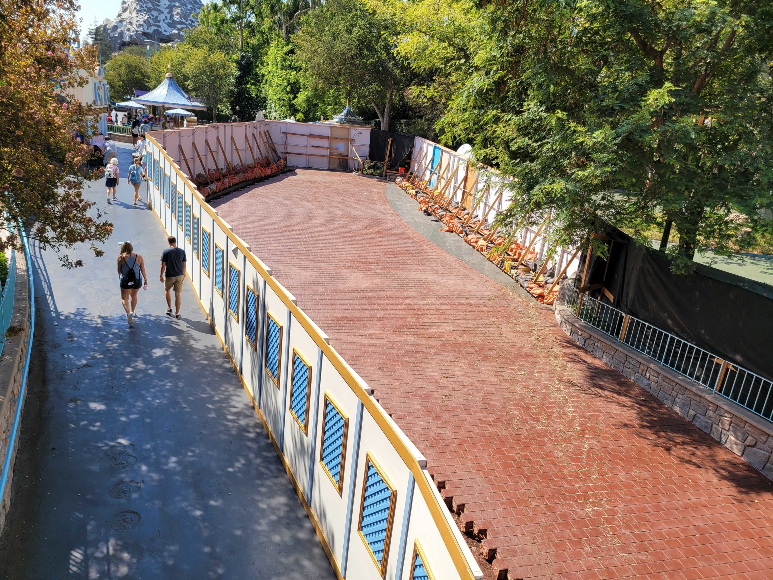 toontown-pavement-update-9-6-21-brickwork-4004427