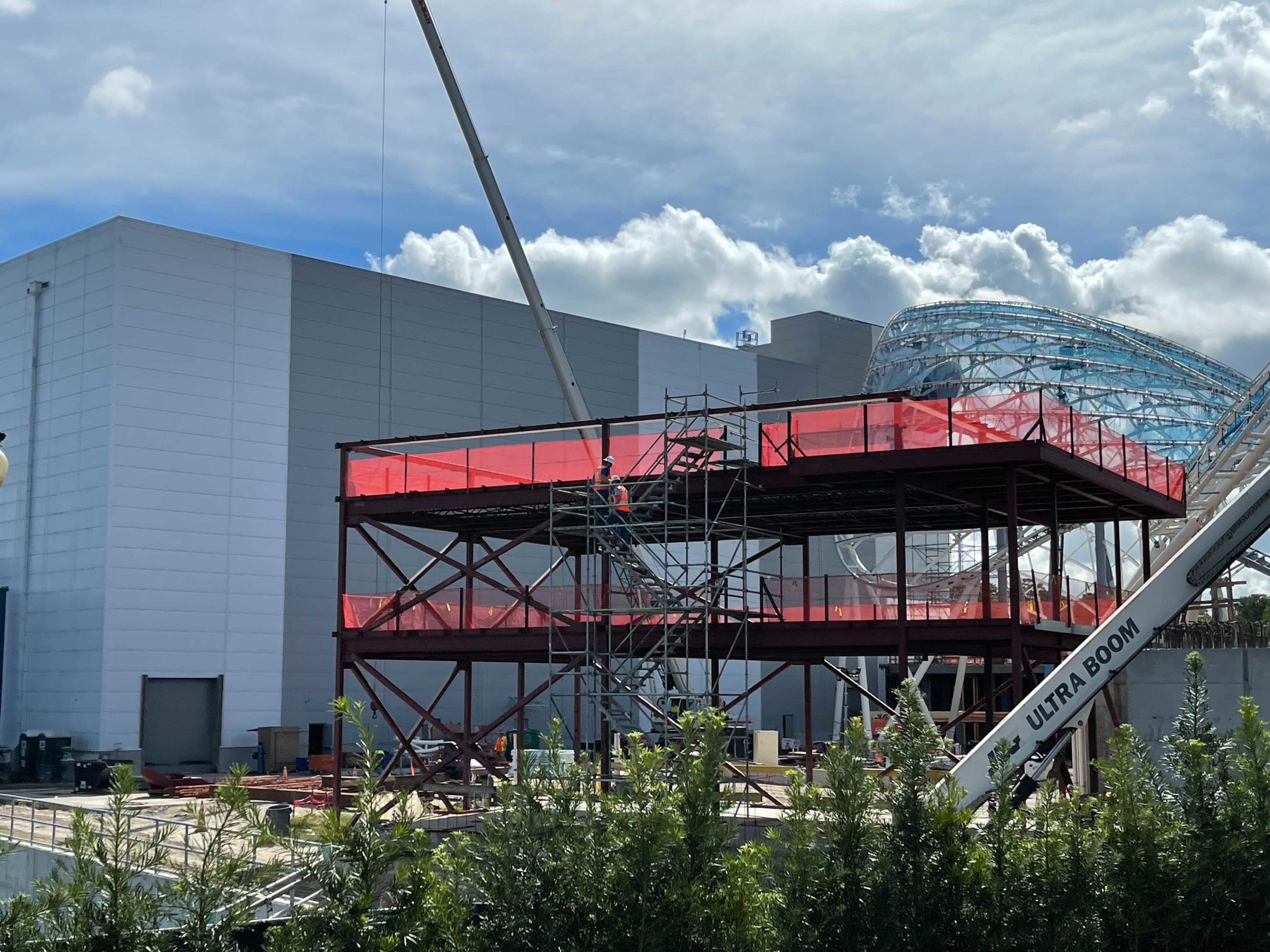 tron-construction-6-8