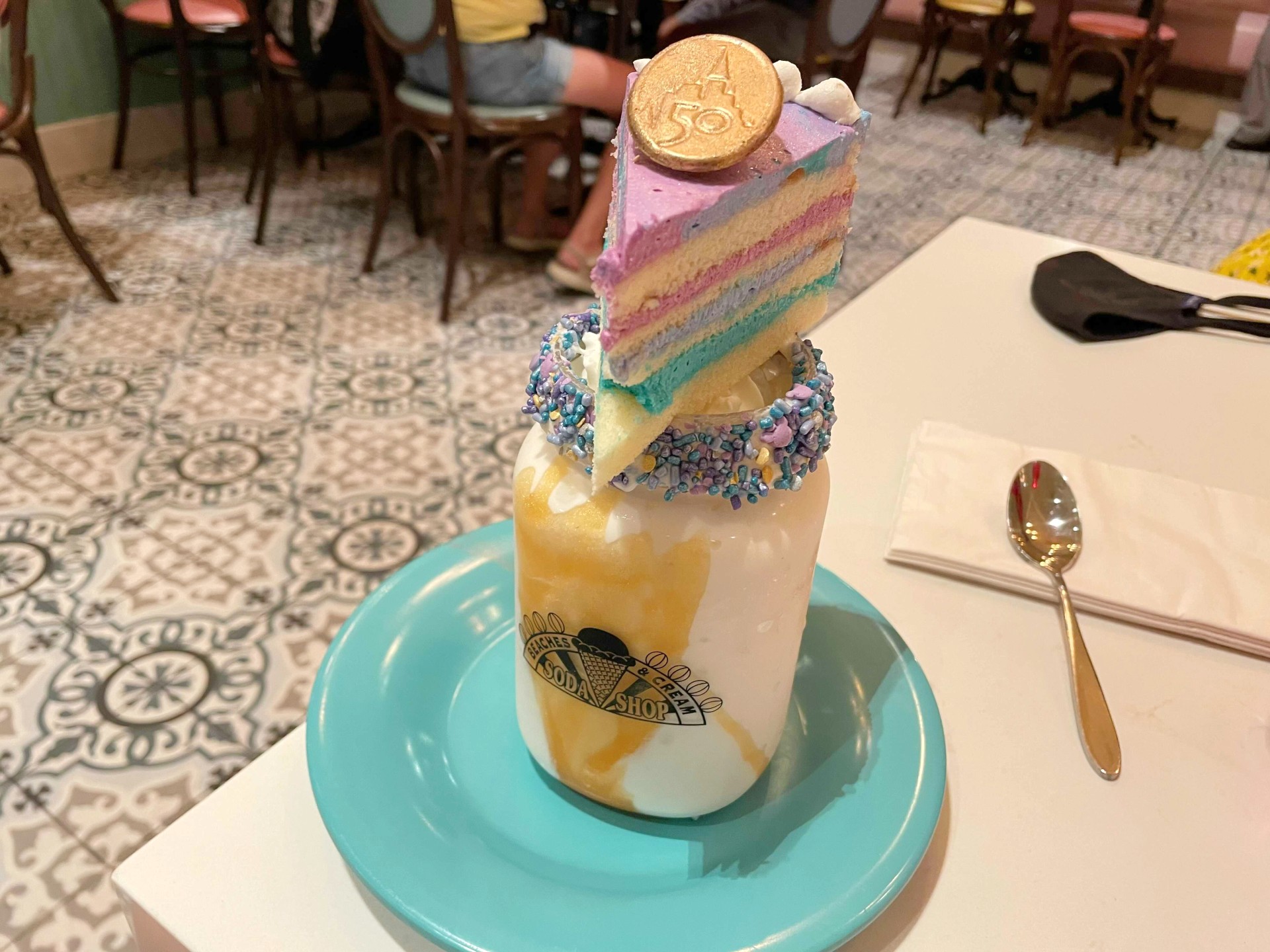 beaches-cream-50th-celebration-shake-11-1